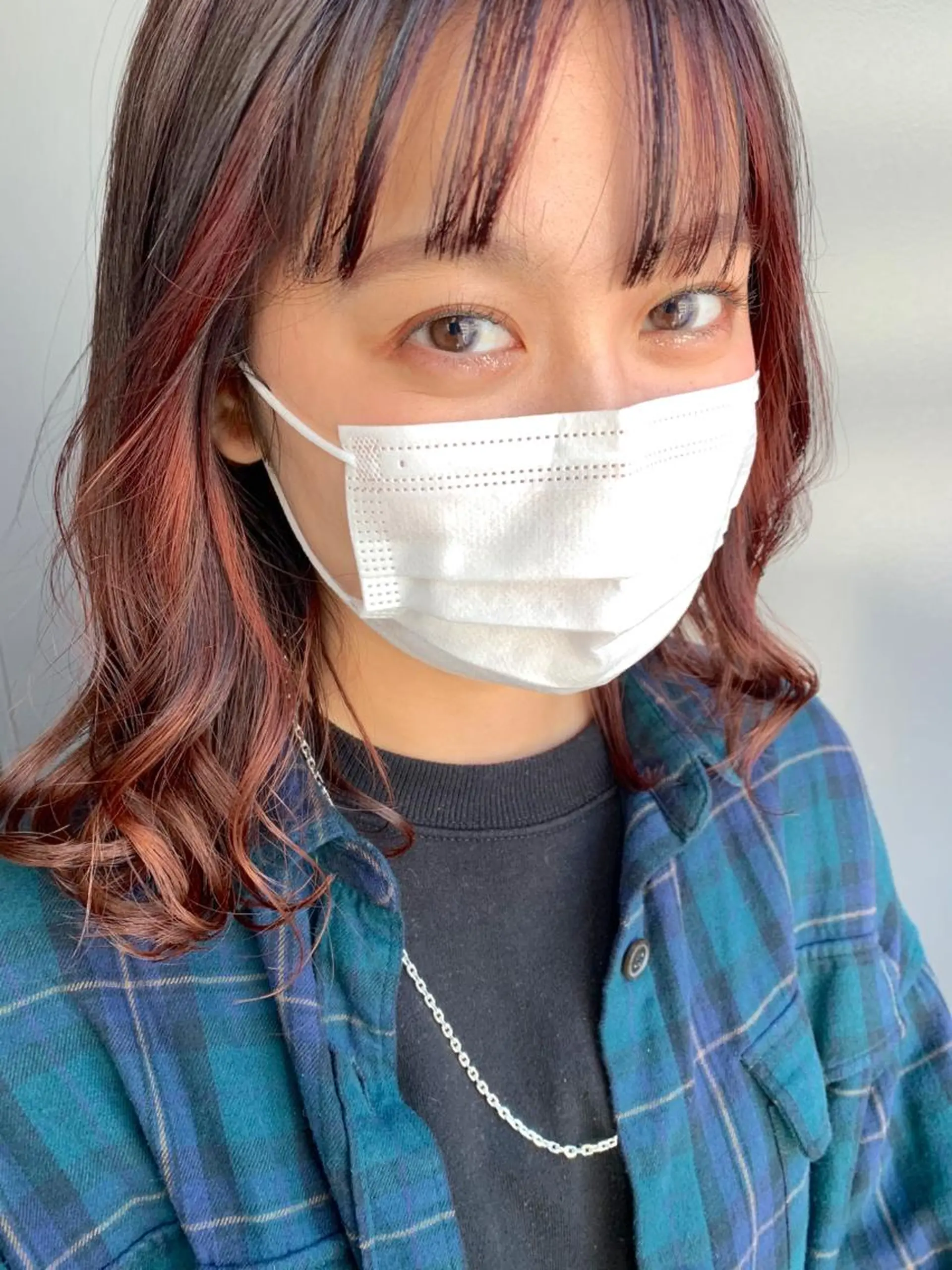 セミロング カラー ヘアアレンジ ミストバング ブリーチ インナーカラー ツートーンカラー SALOWIN藤沢店所属・サナ🌱 切りっぱなしボブのヘアスタイル