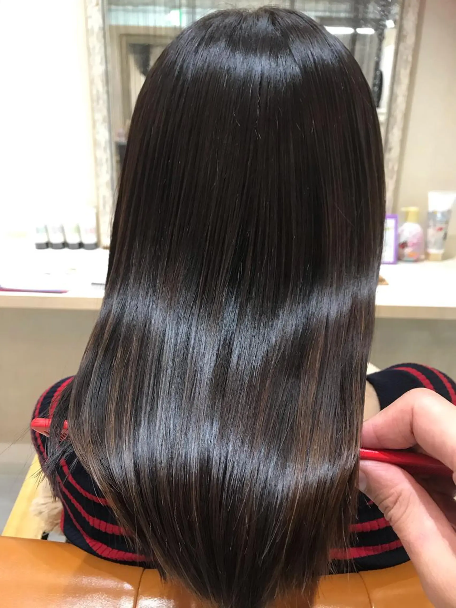 セミロング 髪質改善 Seventh Senseのヘアスタイル