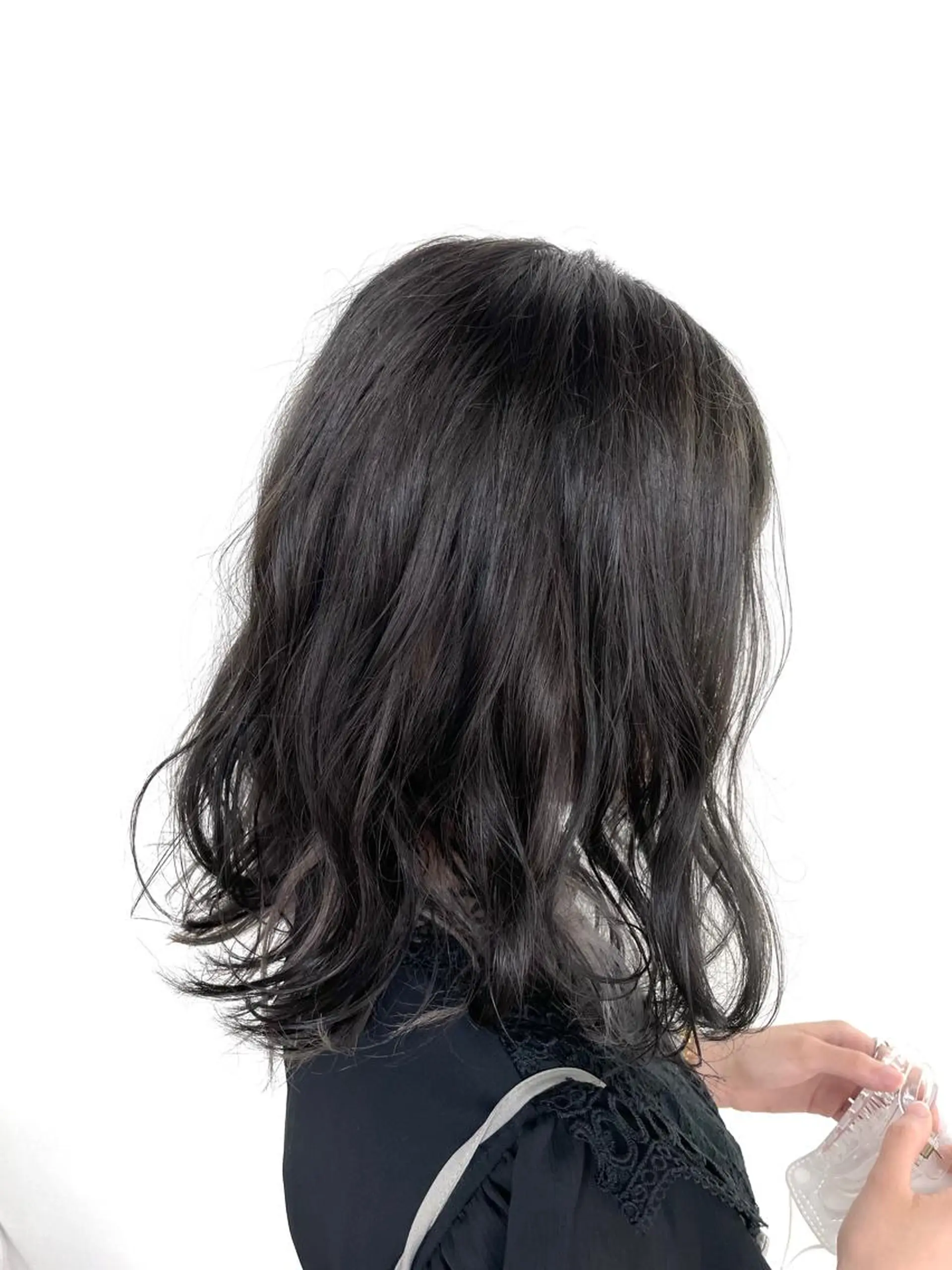 セミロング カラー ヘアアレンジ アッシュ ベージュカラー 黒髪 ブルーカラー ブルーブラック カット ヘアカラー トリートメント RAIA💎ケア ブリーチ&パーマ💎のヘアスタイル