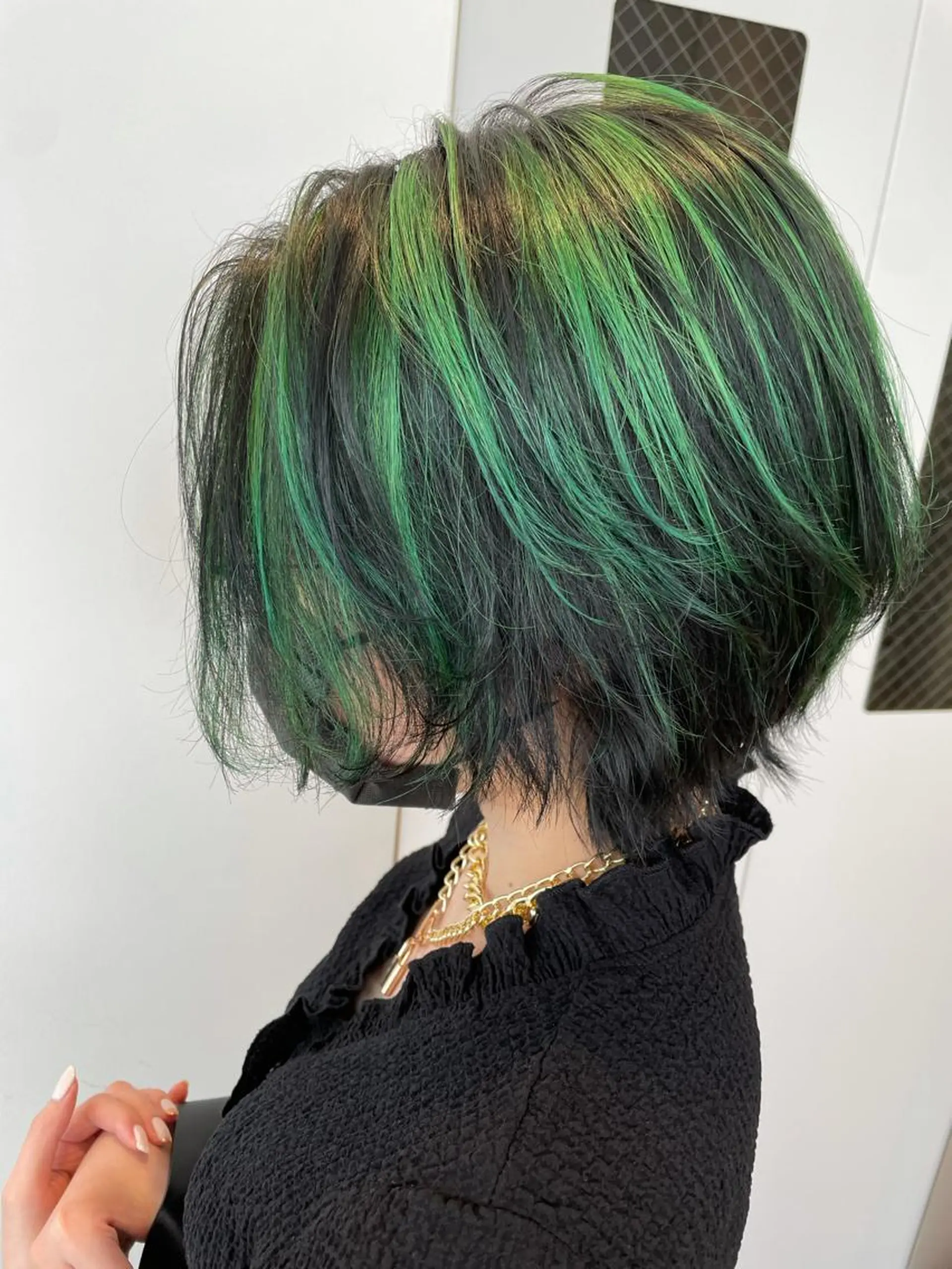 ショート カラー カット ヘアカラー トリートメント 美髪形成！色素改善！ 秋田　和輝のヘアスタイル