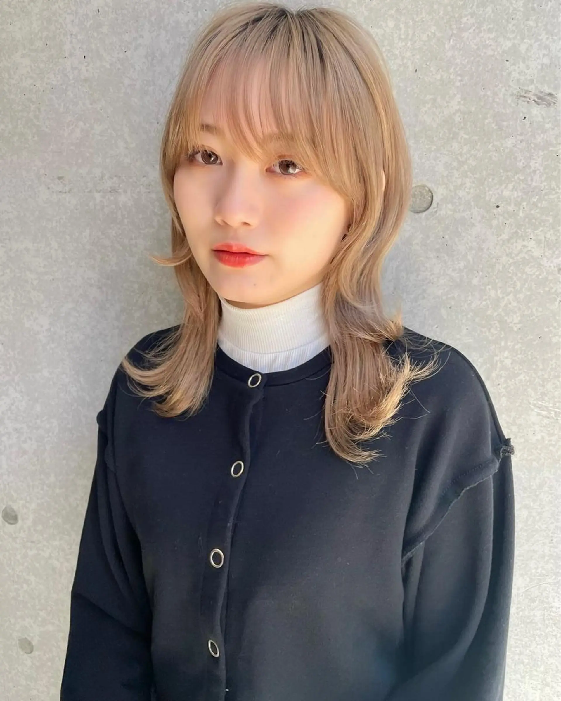 ミディアム カット ヘアカラー 🧸ショートカット 🤎店長anju🪽のヘアスタイル