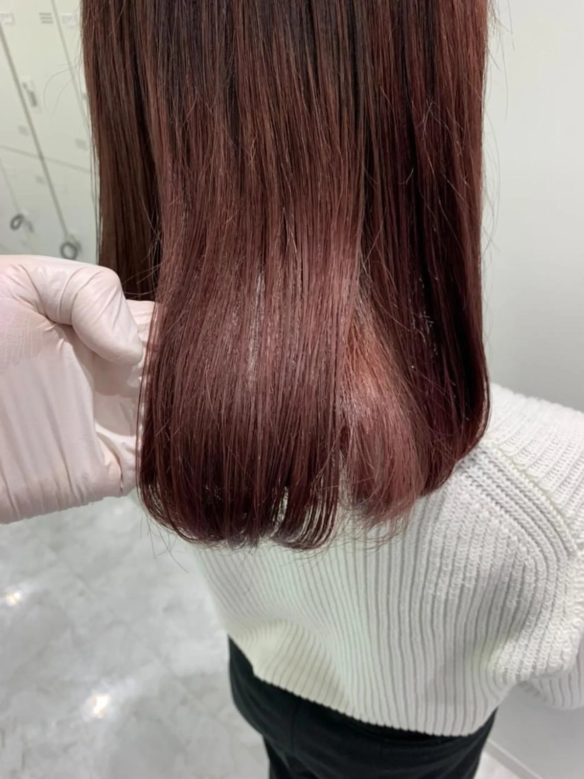 ミディアム カラー パーマ ヘアアレンジ ネイル マツエク・マツパ 韓国風ベージュ🤎 赤みなし🌿横浜🤎のヘアスタイル