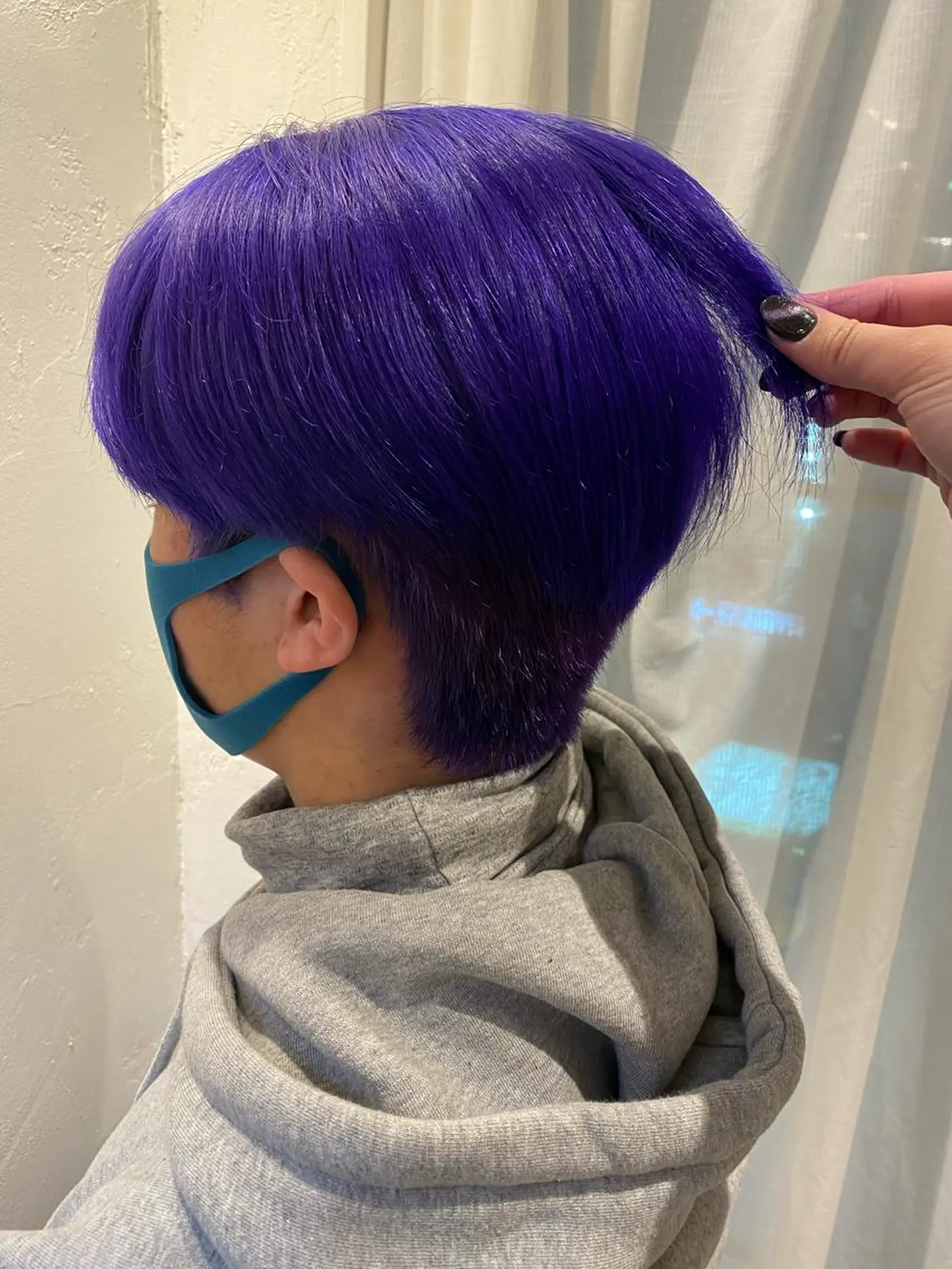 ショート カラー メンズ パープルカラー nailist mana𖤐´-のネイルデザイン