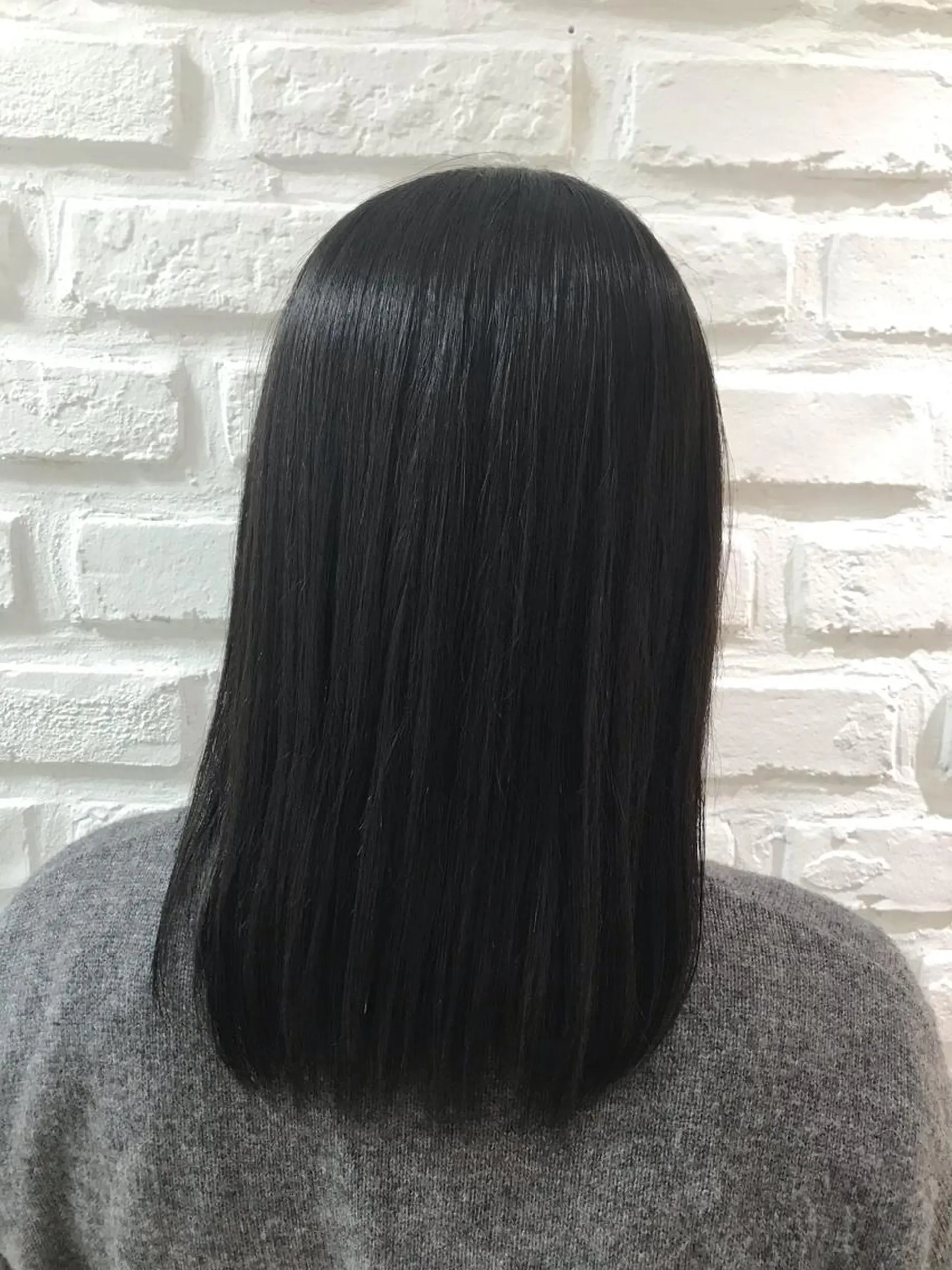 セミロング パーマ 縮毛矯正 ストレートパーマ 【暖色カラー特化】 中山由梨のヘアスタイル