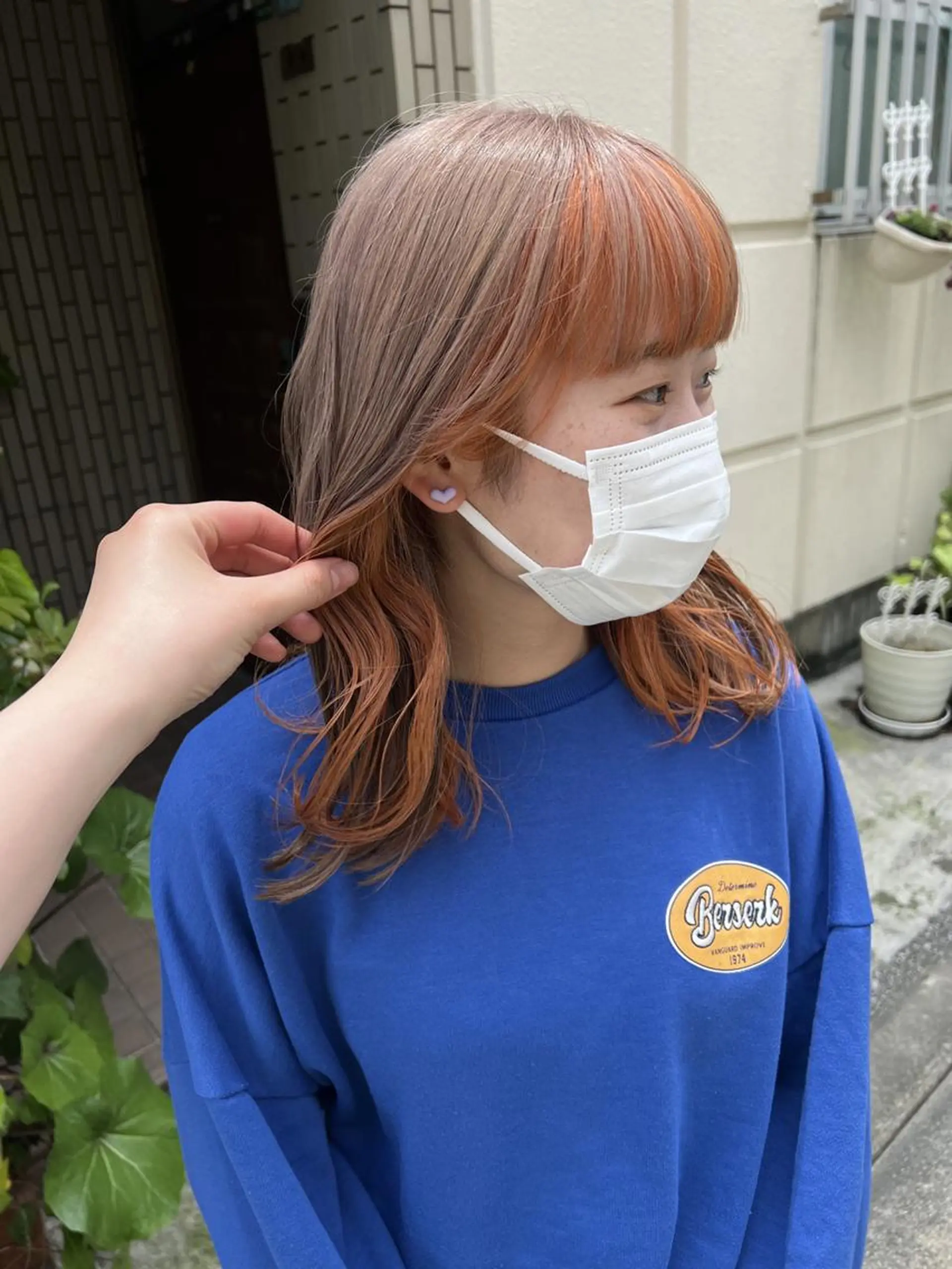 ミディアム カラー ベージュカラー デザインカラー グレージュ オレンジ オレンジベージュ ヘアカラー ブリーチカラーが人気 onnuのヘアスタイル