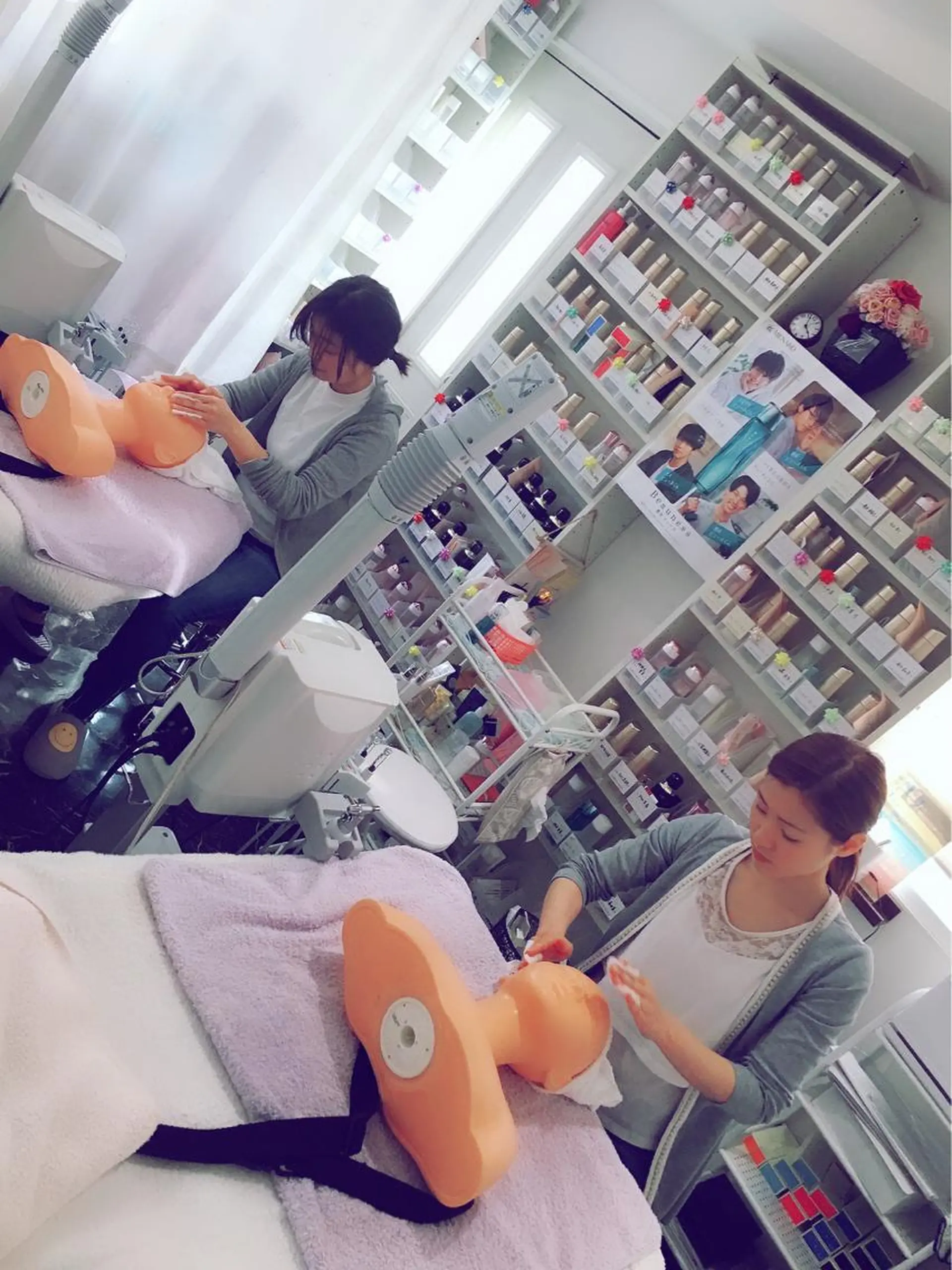 カラー メンズ ネイル マツエク・マツパ kawano shieriのエステ・リラクイメージ