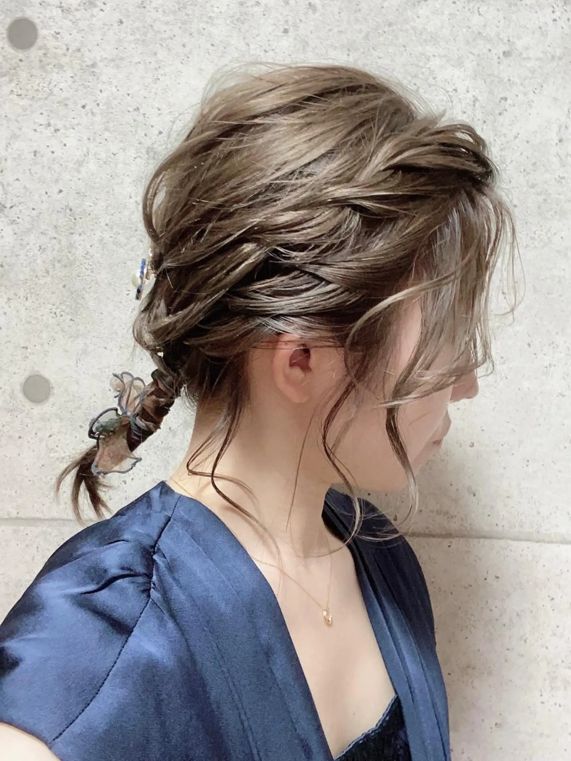 ヘアアレンジ おくれ毛 森 早希絵のヘアスタイル