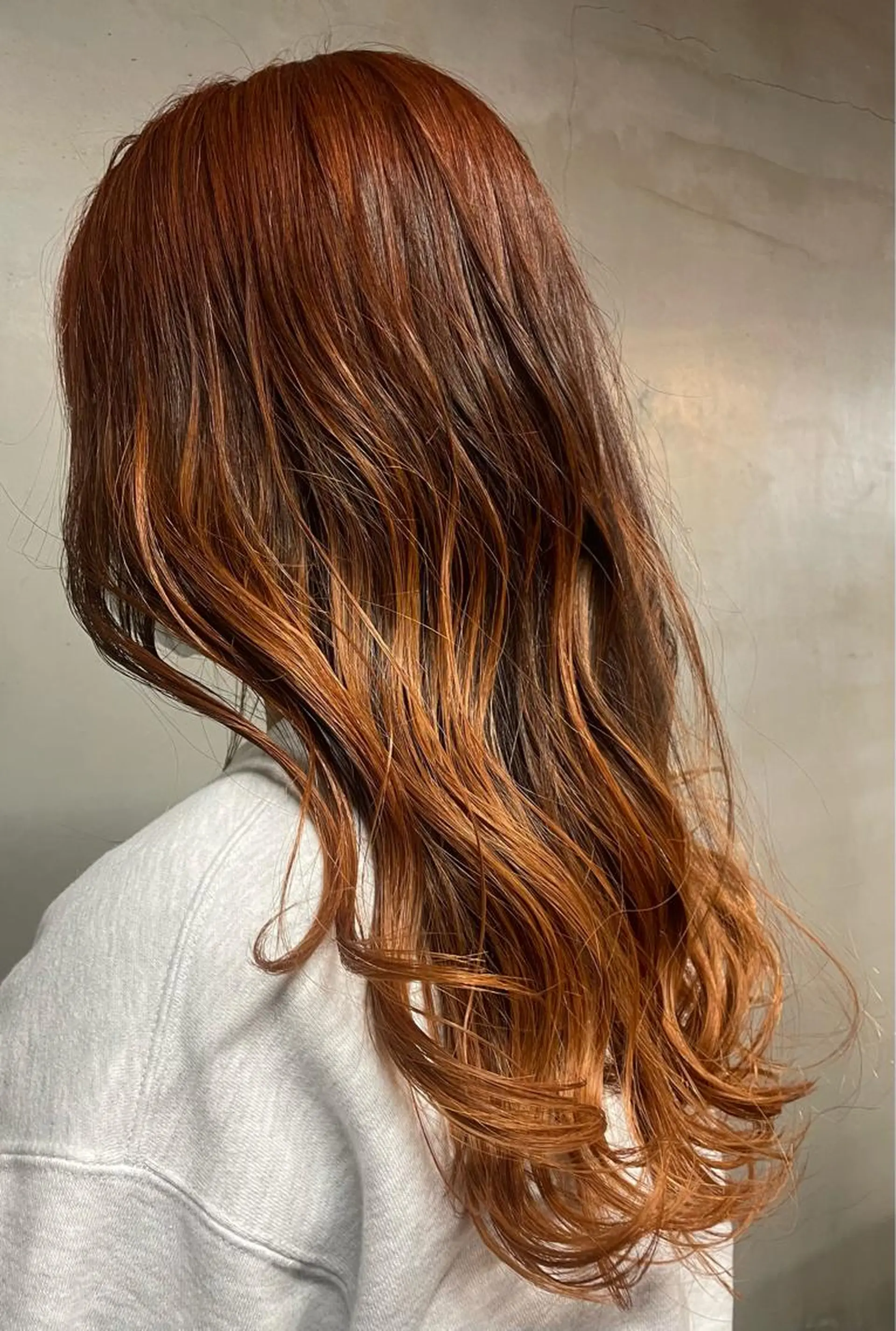 セミロング カラー バレイヤージュ レイヤーカット ハイトーン 🌷ハルミ🌷のヘアスタイル