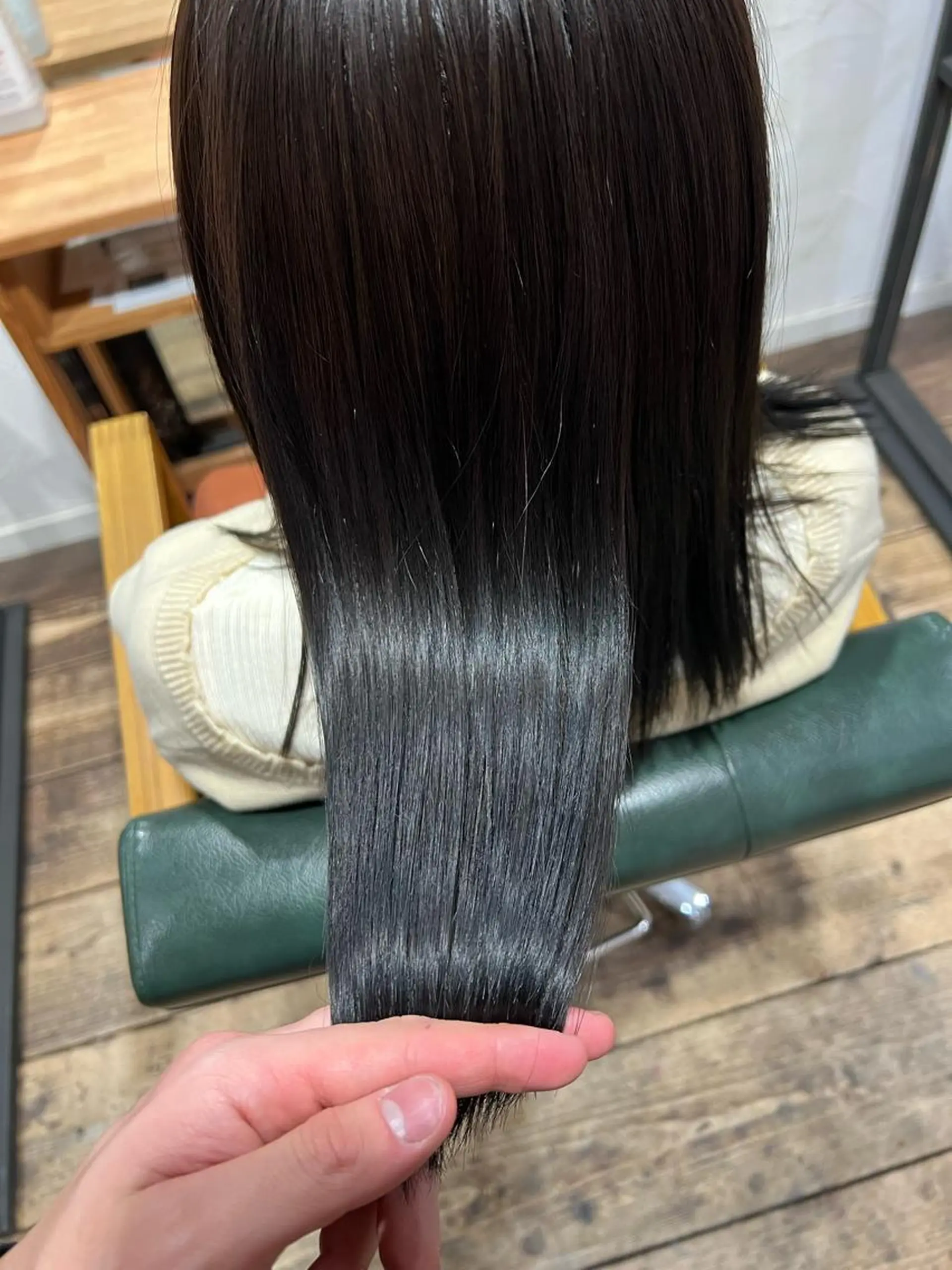 ミディアム 縮毛矯正 髪質改善/縮毛矯正/ 超高濃度水素ケアのヘアスタイル