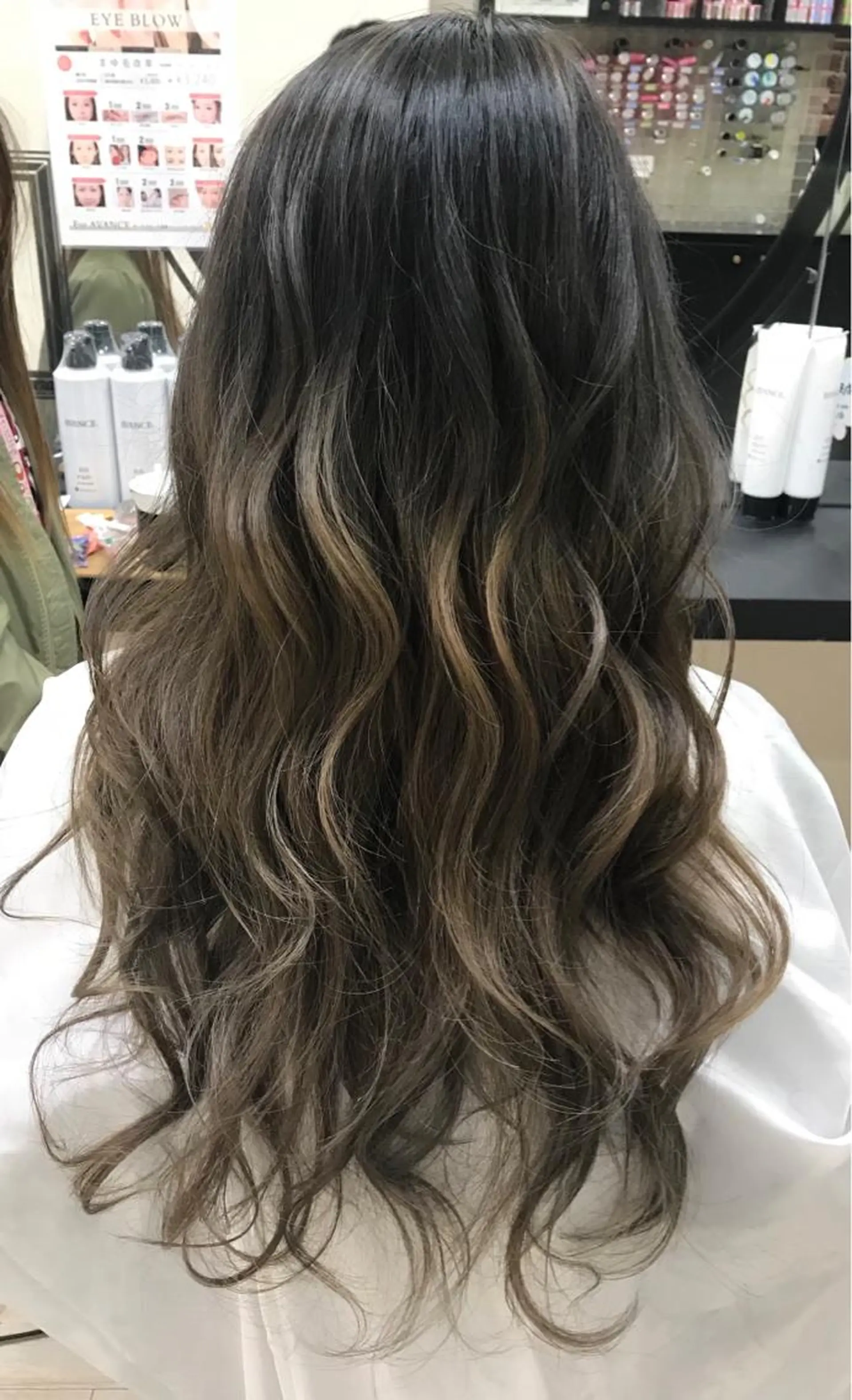 ロング カラー パーマ ヘアアレンジ メンズ キッズ ネイル マツエク・マツパ 子どものヘアアレンジ カット ヘアカラー トリートメント Lien 深井店のヘアスタイル