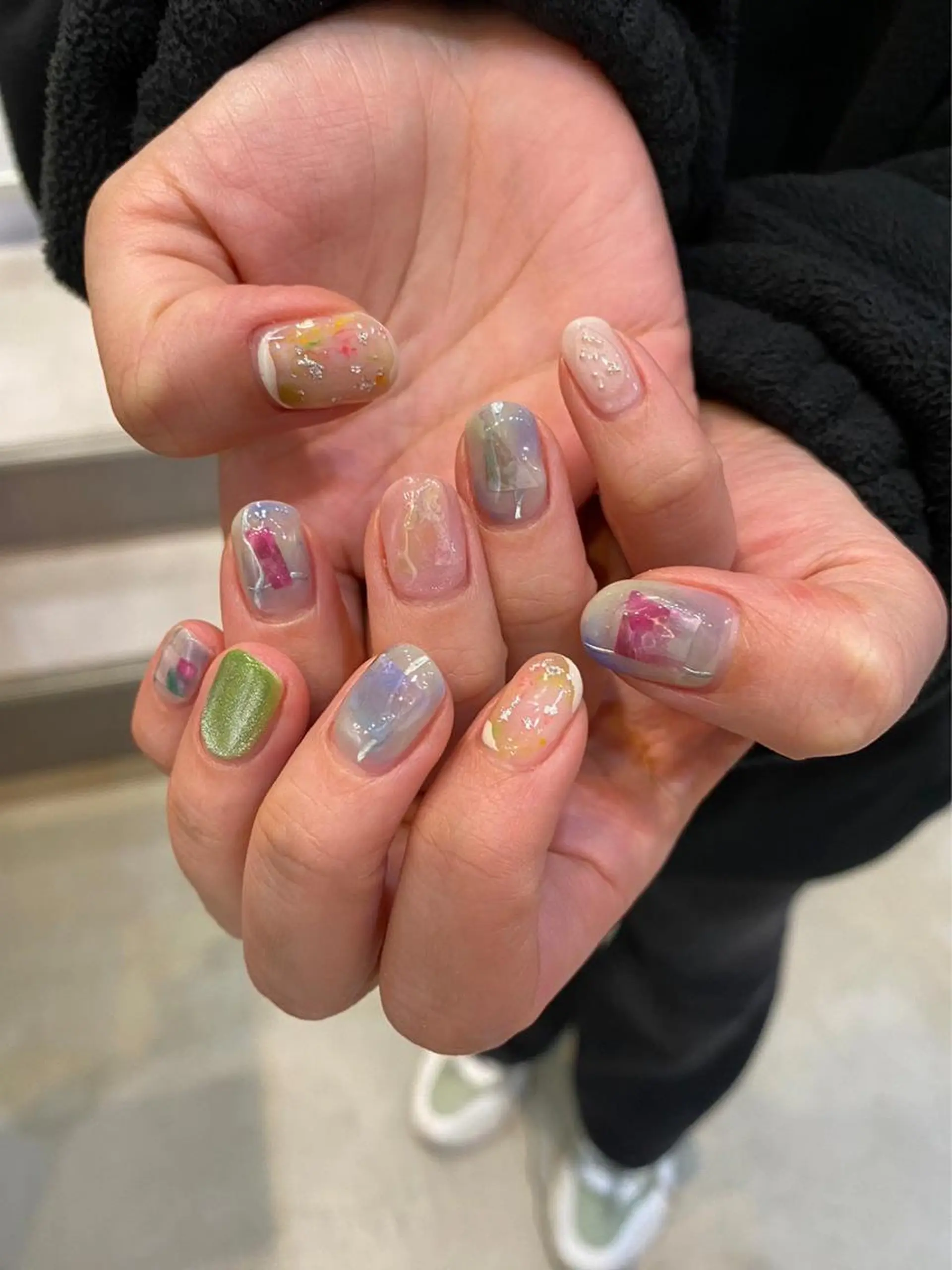 ネイル オーロラネイル マグネットネイル ニュアンスネイル オフィスネイル シンプルネイル ハンドネイル 草加ニュアンスネイル 🌚hersのネイルデザイン