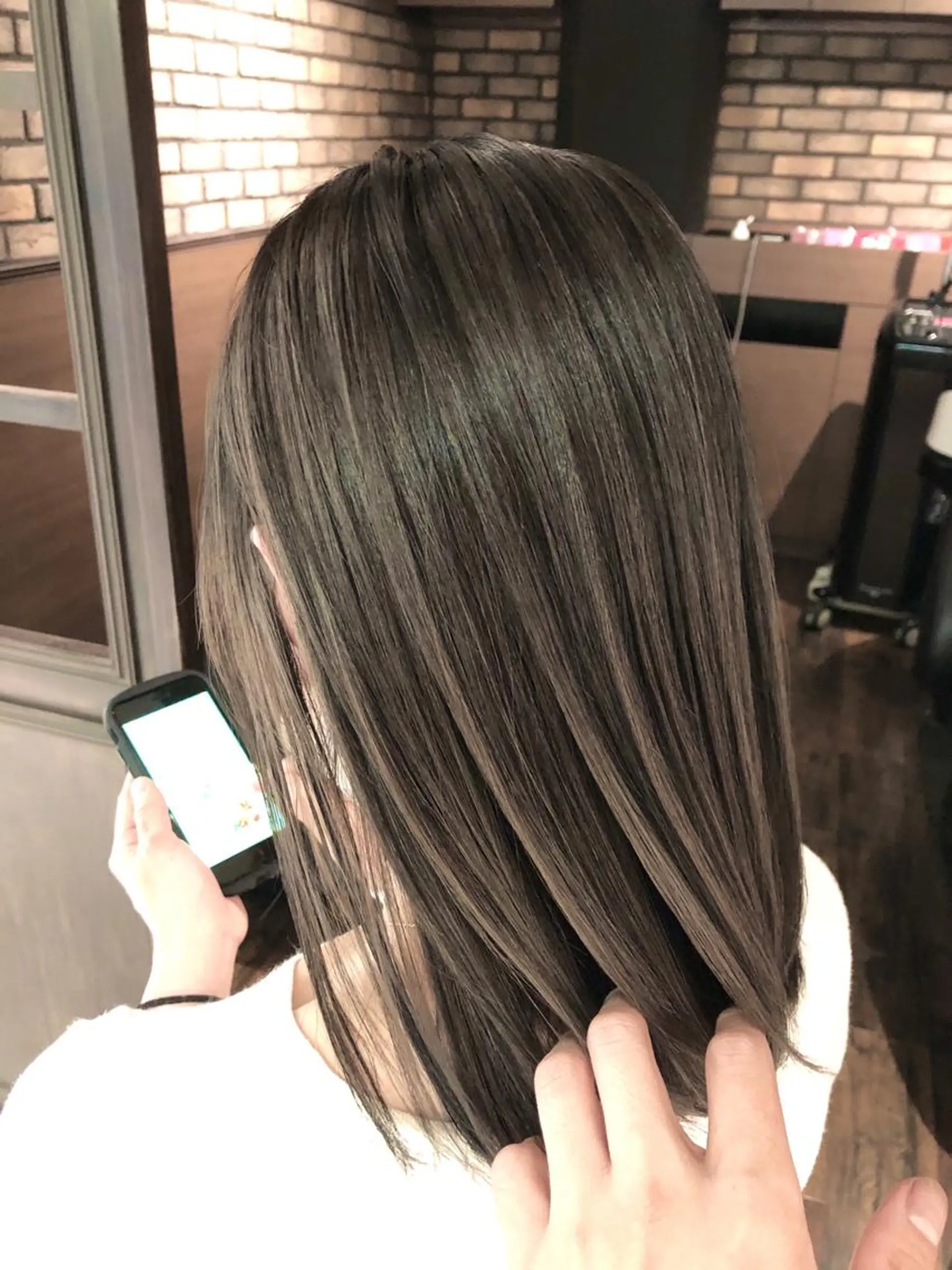 セミロング 白井 秀太郎のヘアスタイル