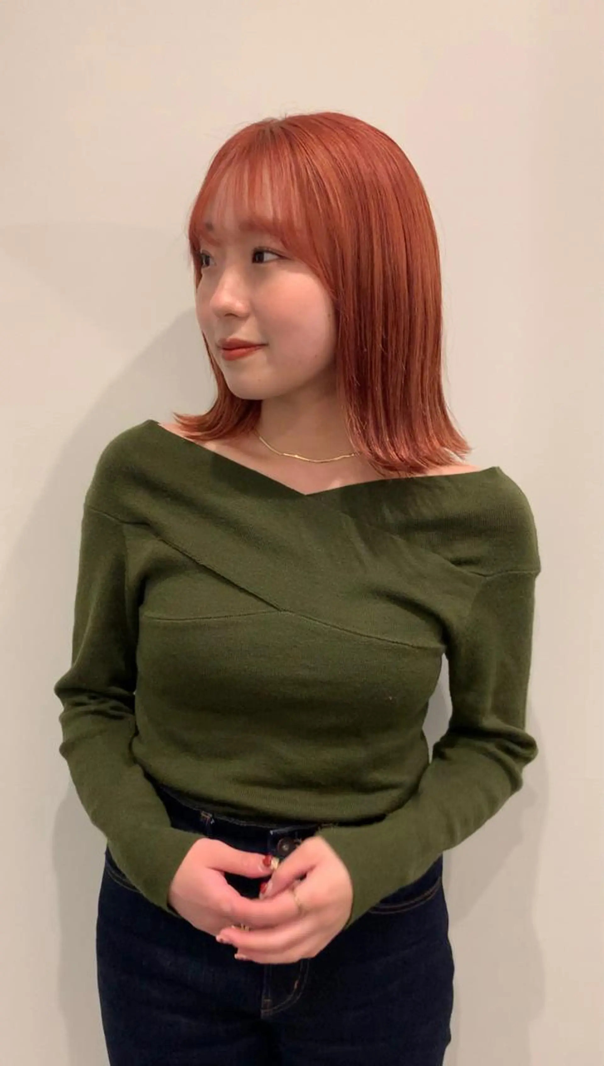 ミディアム カラー メンズ カシス オレンジ ピンクカラー 落合希 Olivebeigeのヘアスタイル