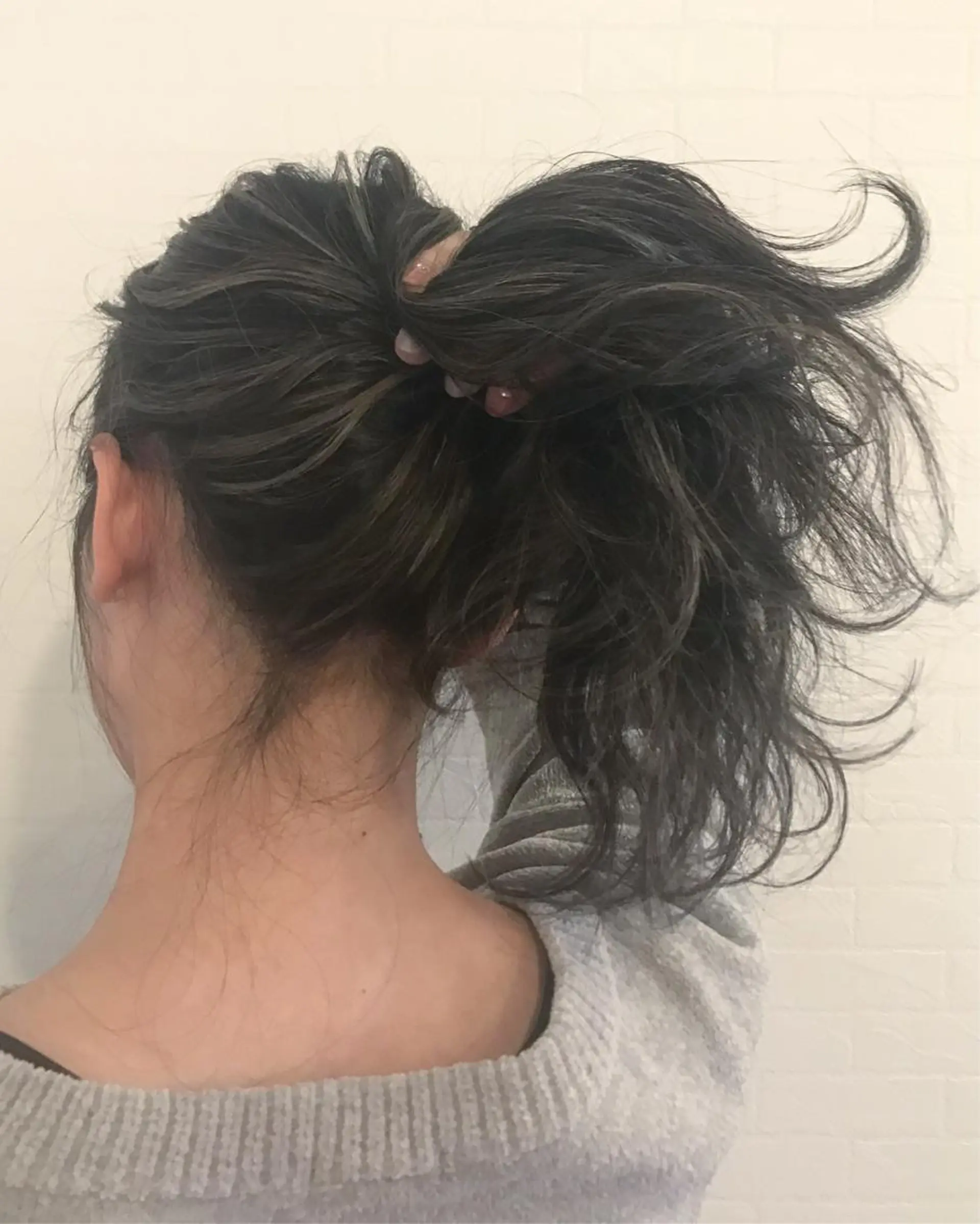 セミロング カラー ヘアアレンジ ヘアカラー トリートメント 縮毛矯正 髪質改善寺坂雄飛💐のヘアスタイル