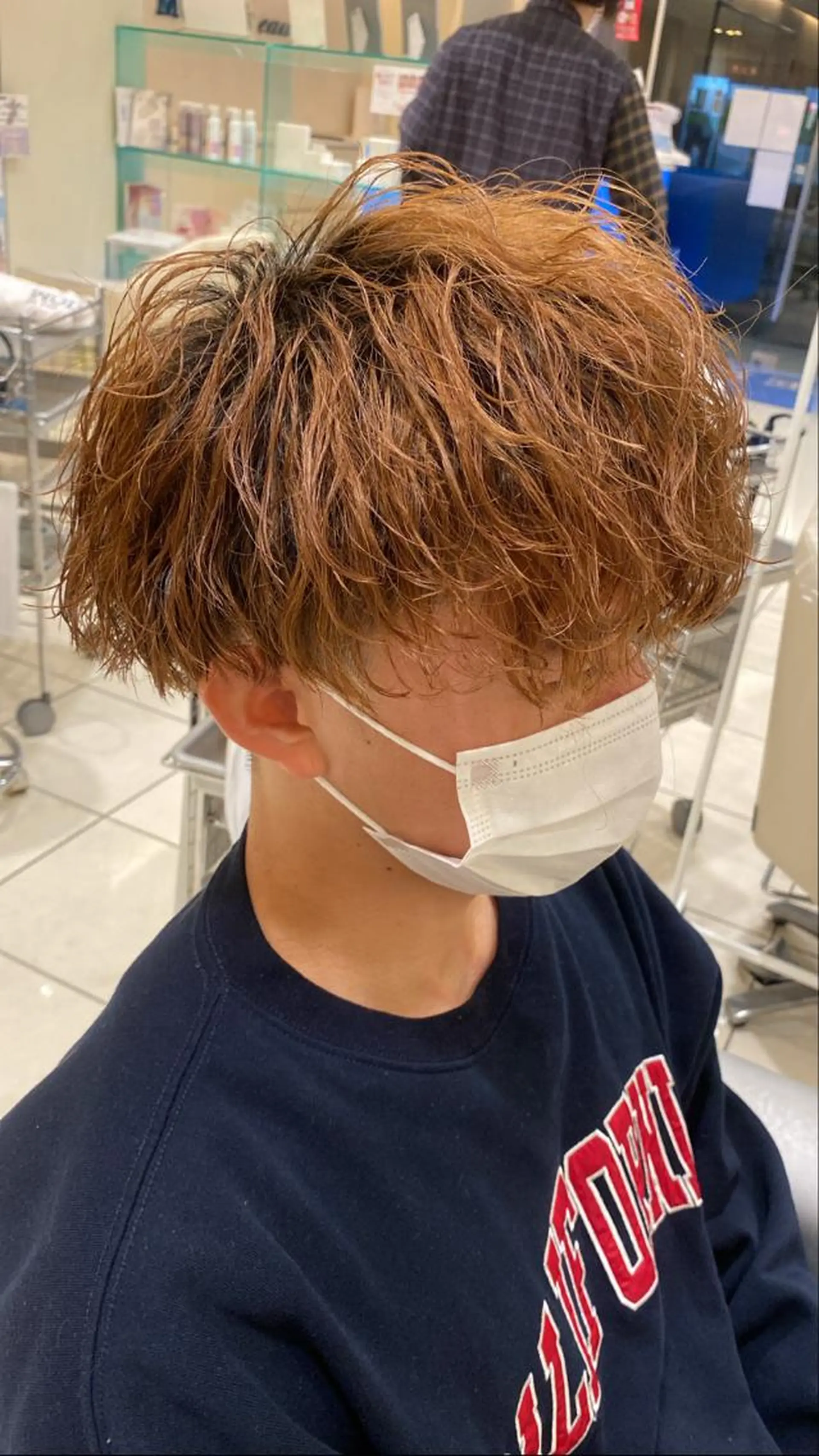 パーマ メンズ ヘアカラー メンズパーマ 副店長ユウタのヘアスタイル