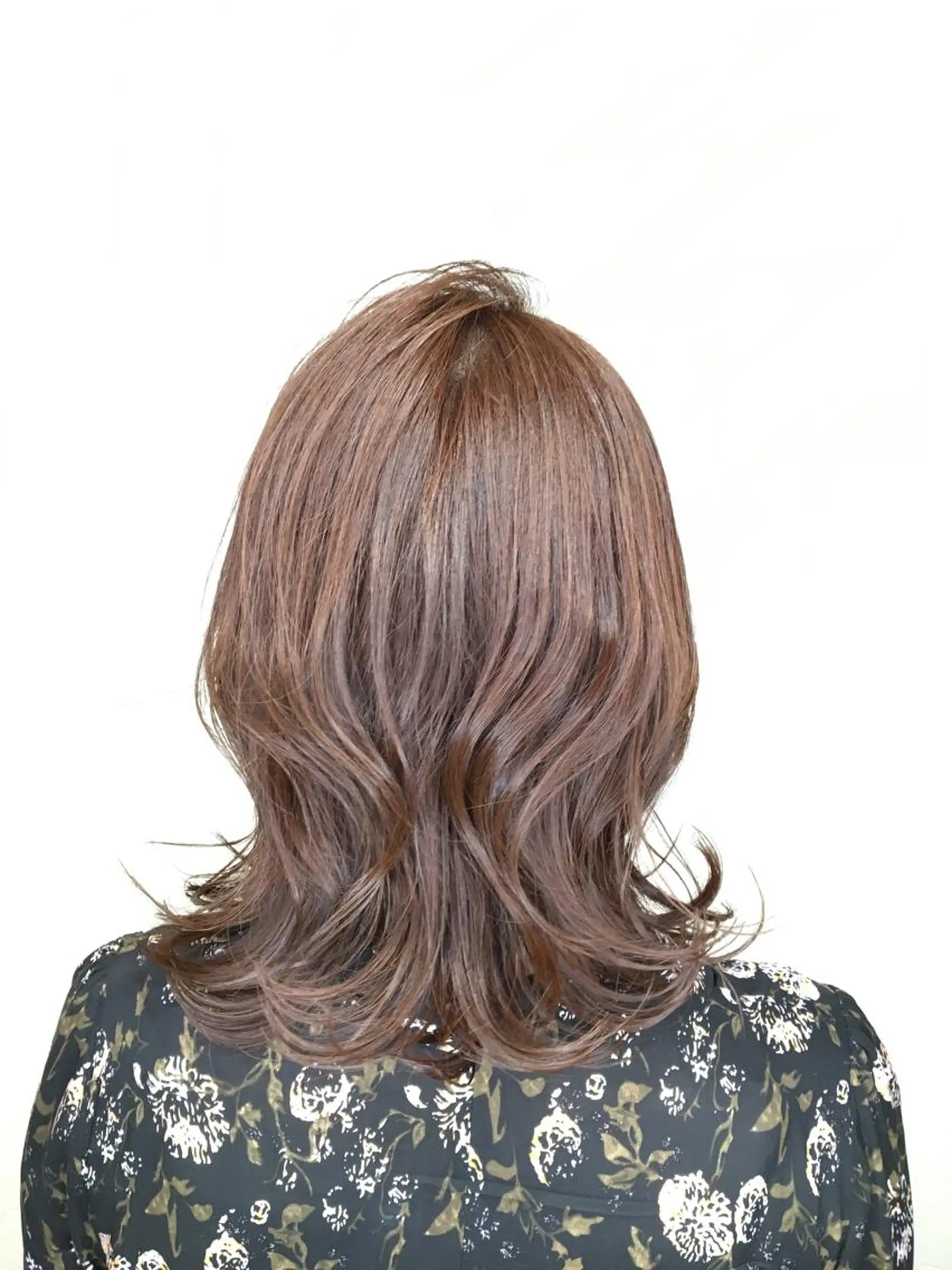 ミディアム カット ヘアカラー トリートメント ボブスタイル/ 透明感カラー/八幡のヘアスタイル