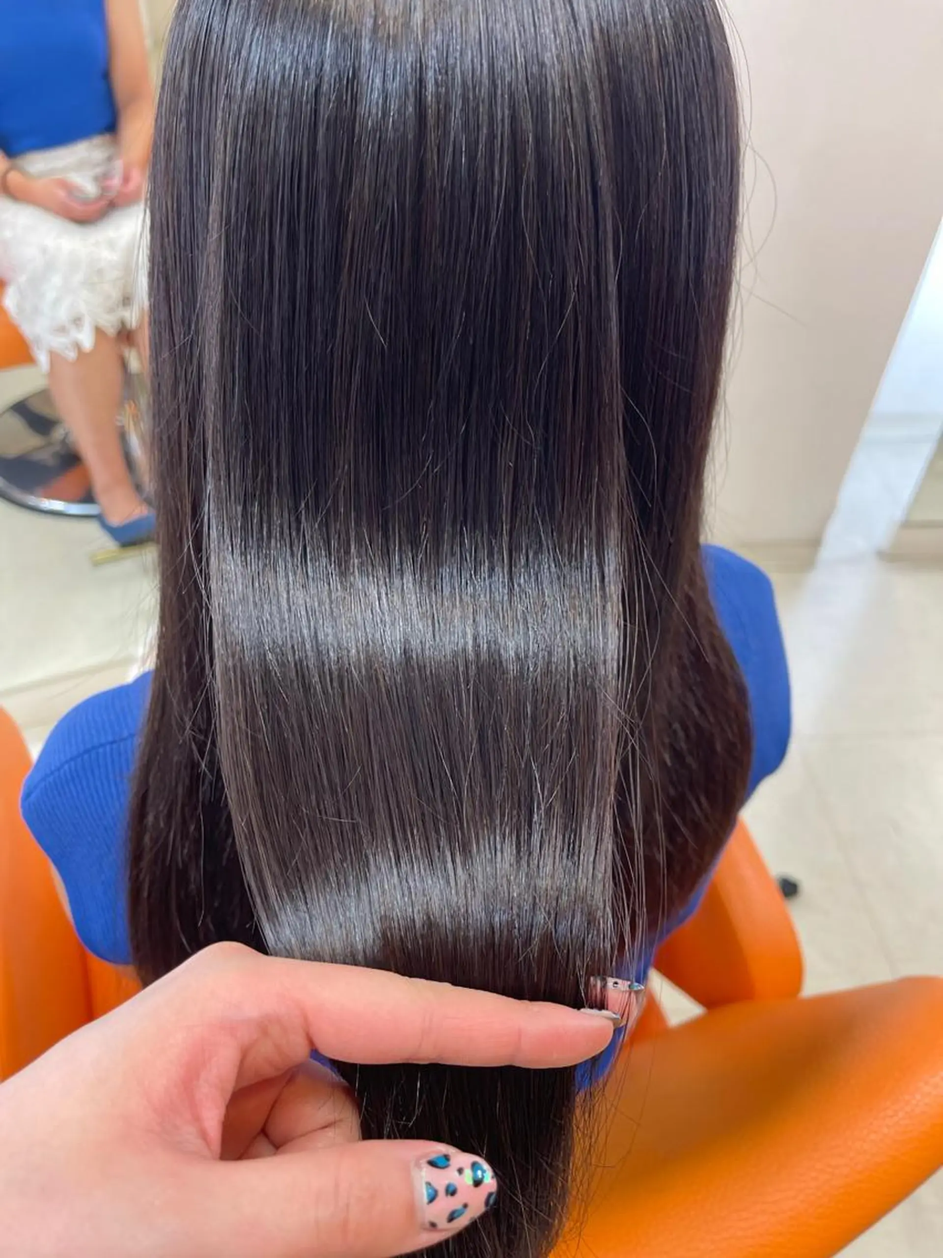 ロング 鶴﨑 美優亜のヘアスタイル