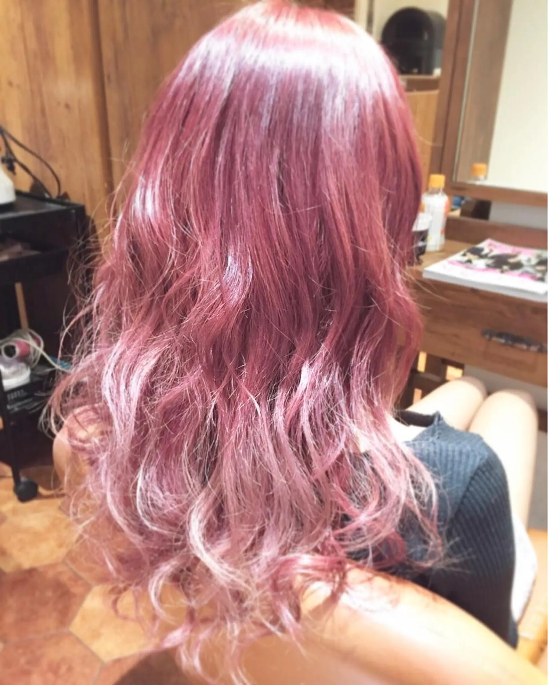 ミディアム セミロング ロング カラー ピンクカラー kazufumi ..のヘアスタイル