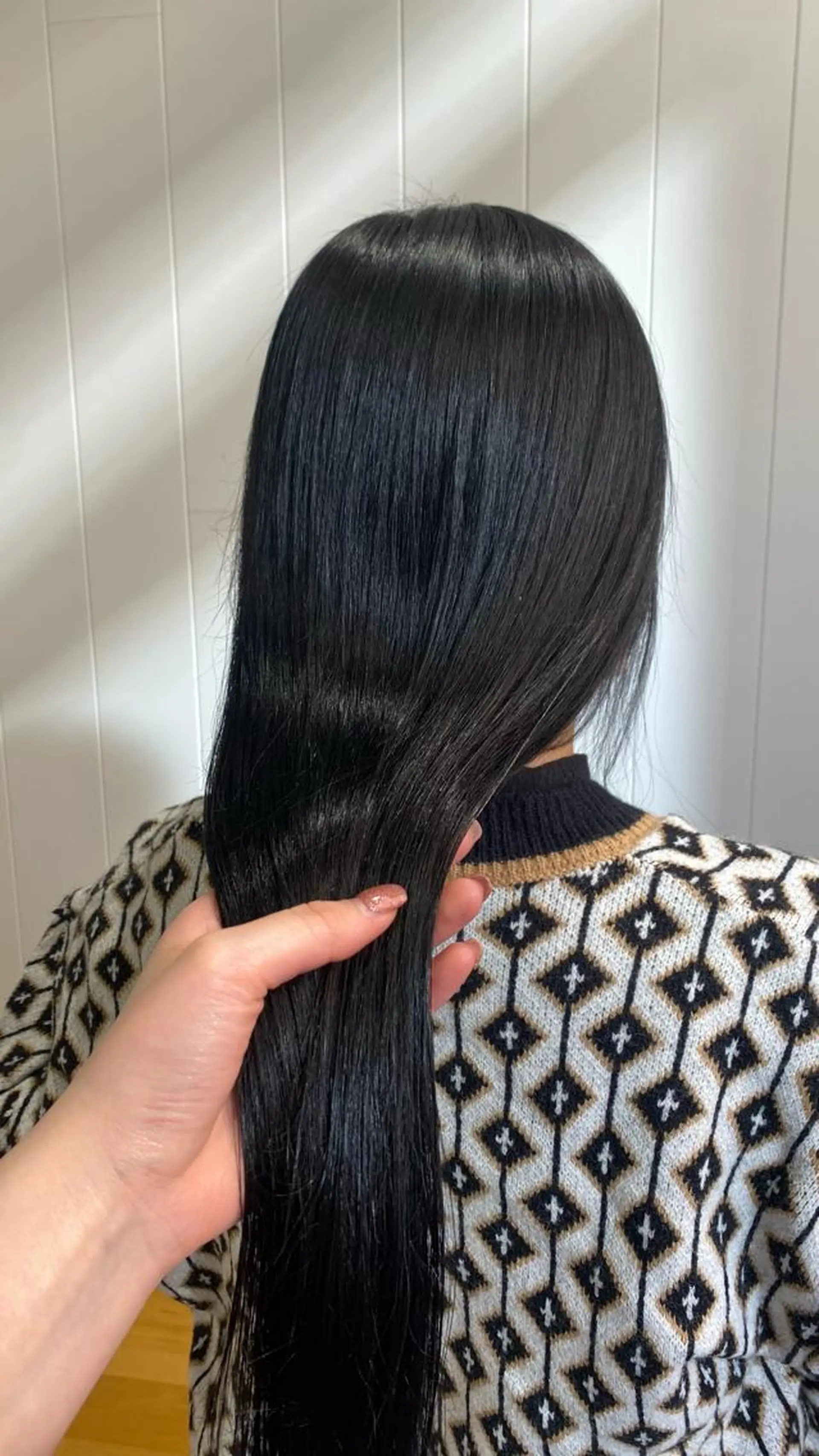 ロング カラー 透明感カラー hair shioのヘアスタイル