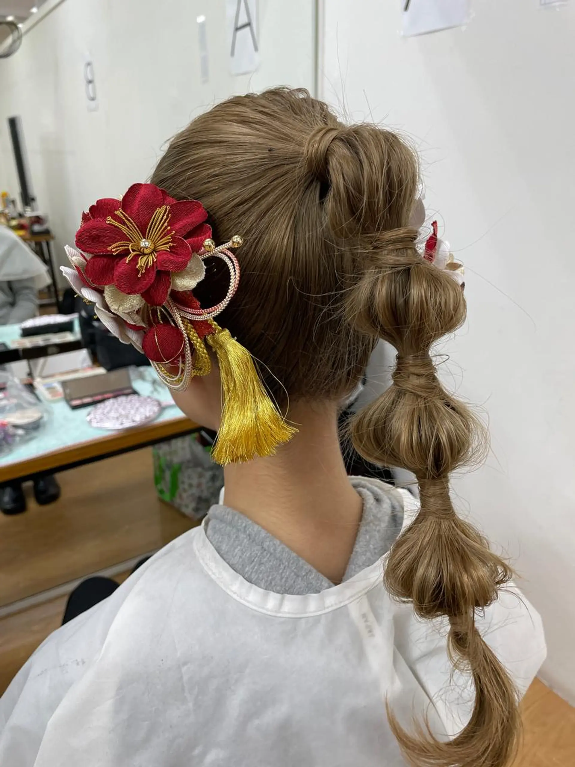 ロング ヘアアレンジ cecile hair所属・開發 紗貴のヘアスタイル