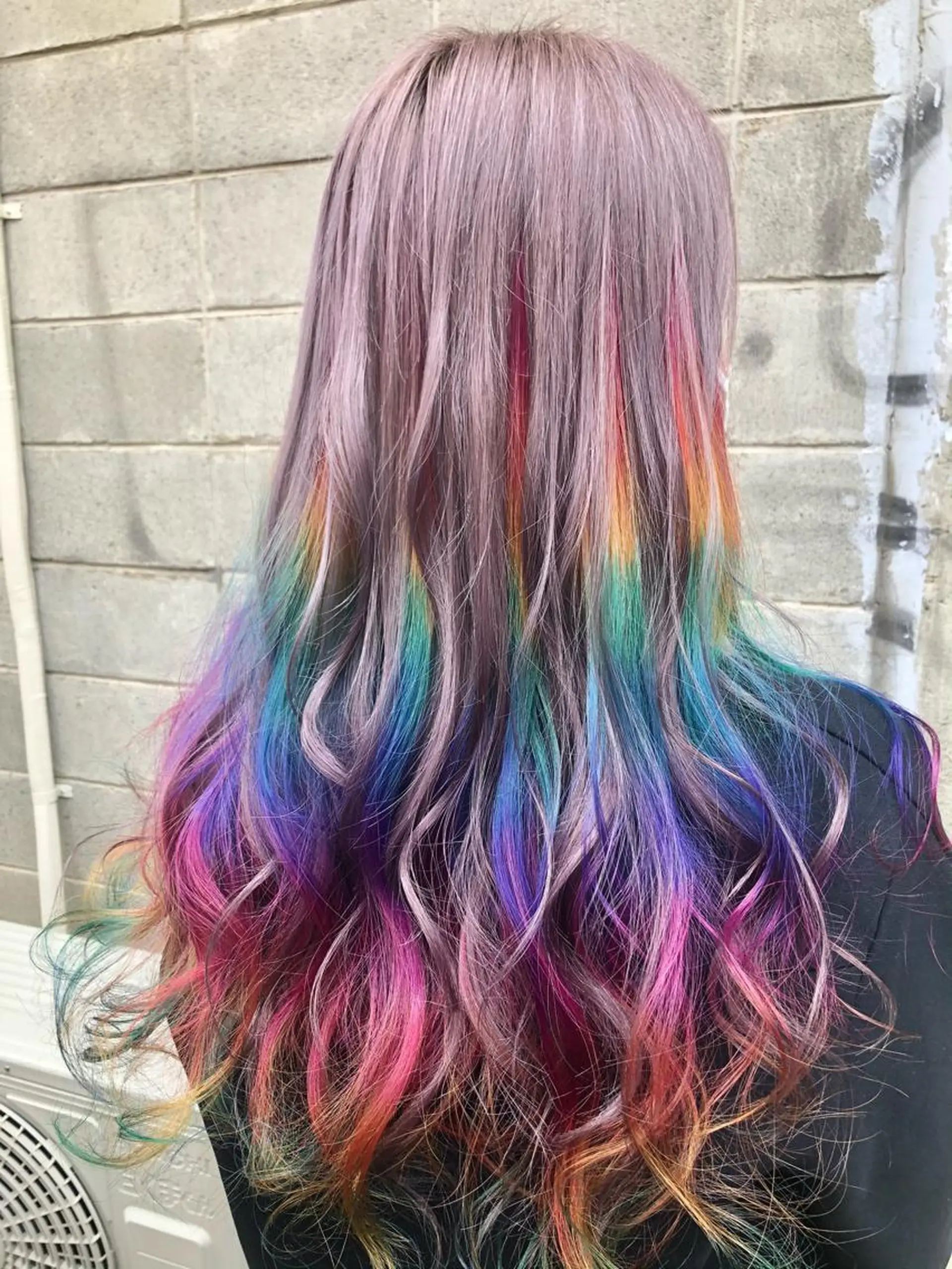 カラー ダブルスキルエクステ /羽エクステ白石宇由のヘアスタイル