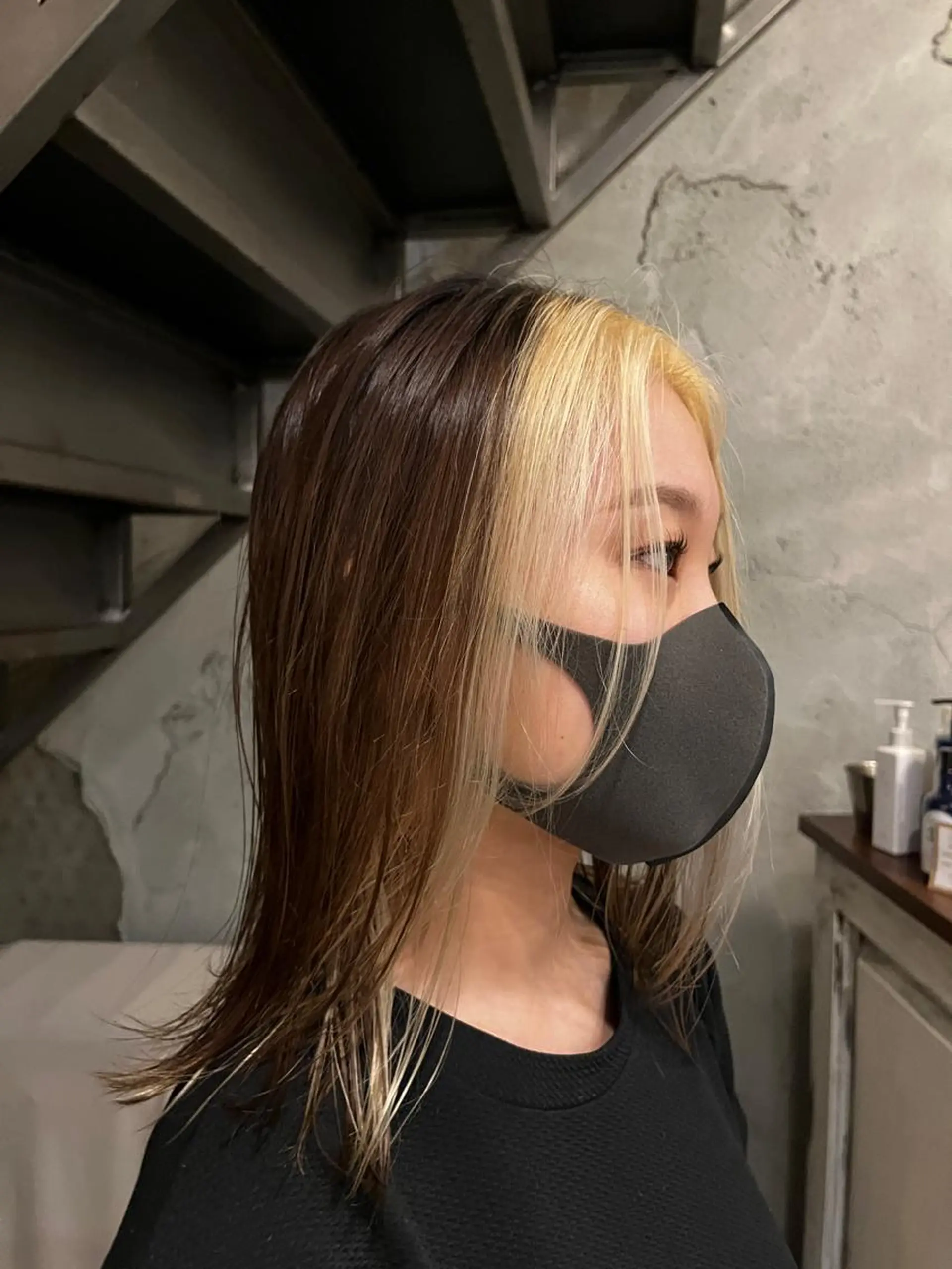 セミロング カラー ミストバング  フェイスフレーミング 赤み消しカラー/ オリーブ/トモキのヘアスタイル