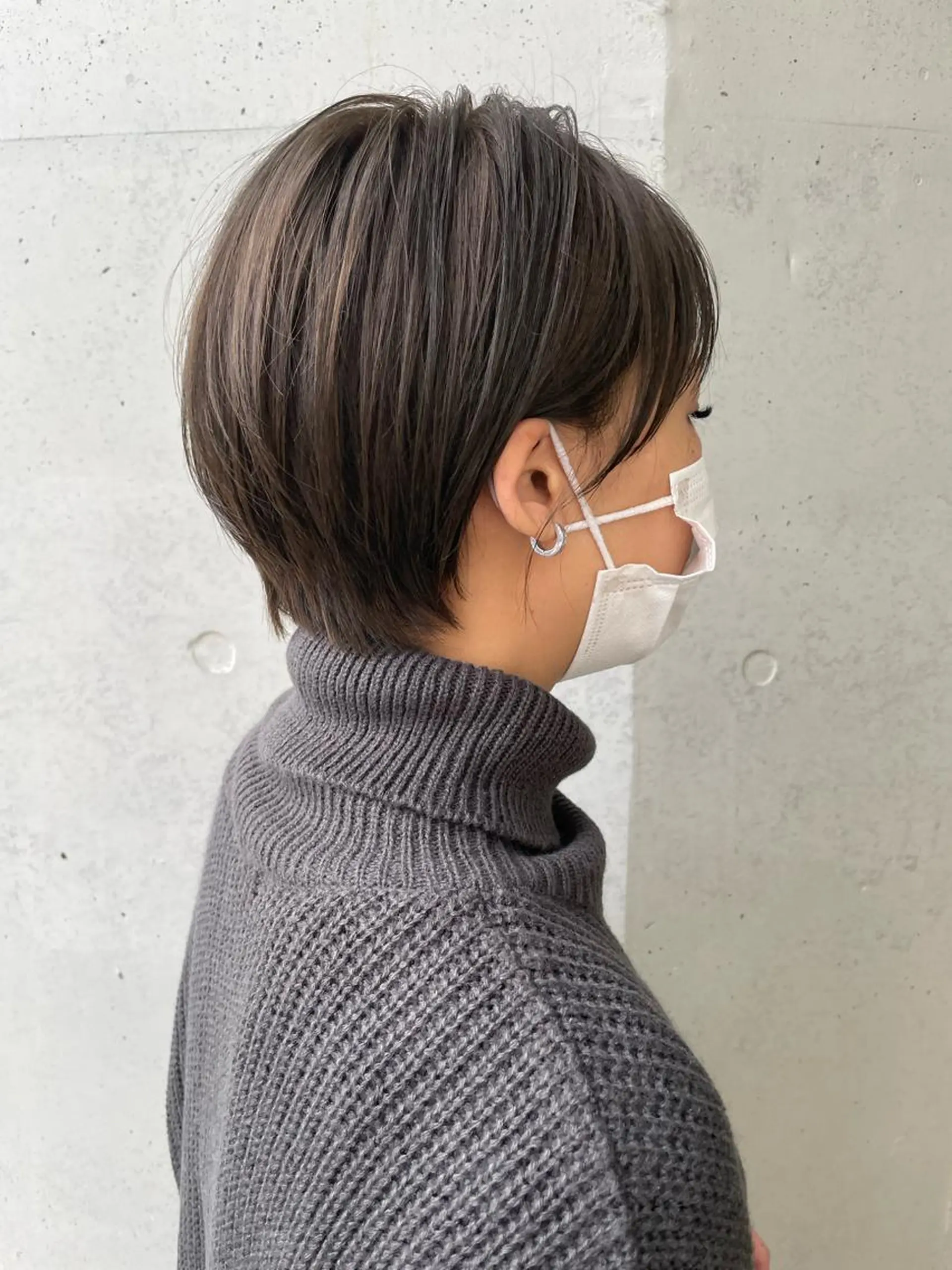 ショート 顔周り/暗髪カラー 艶カラー/アベマホのヘアスタイル