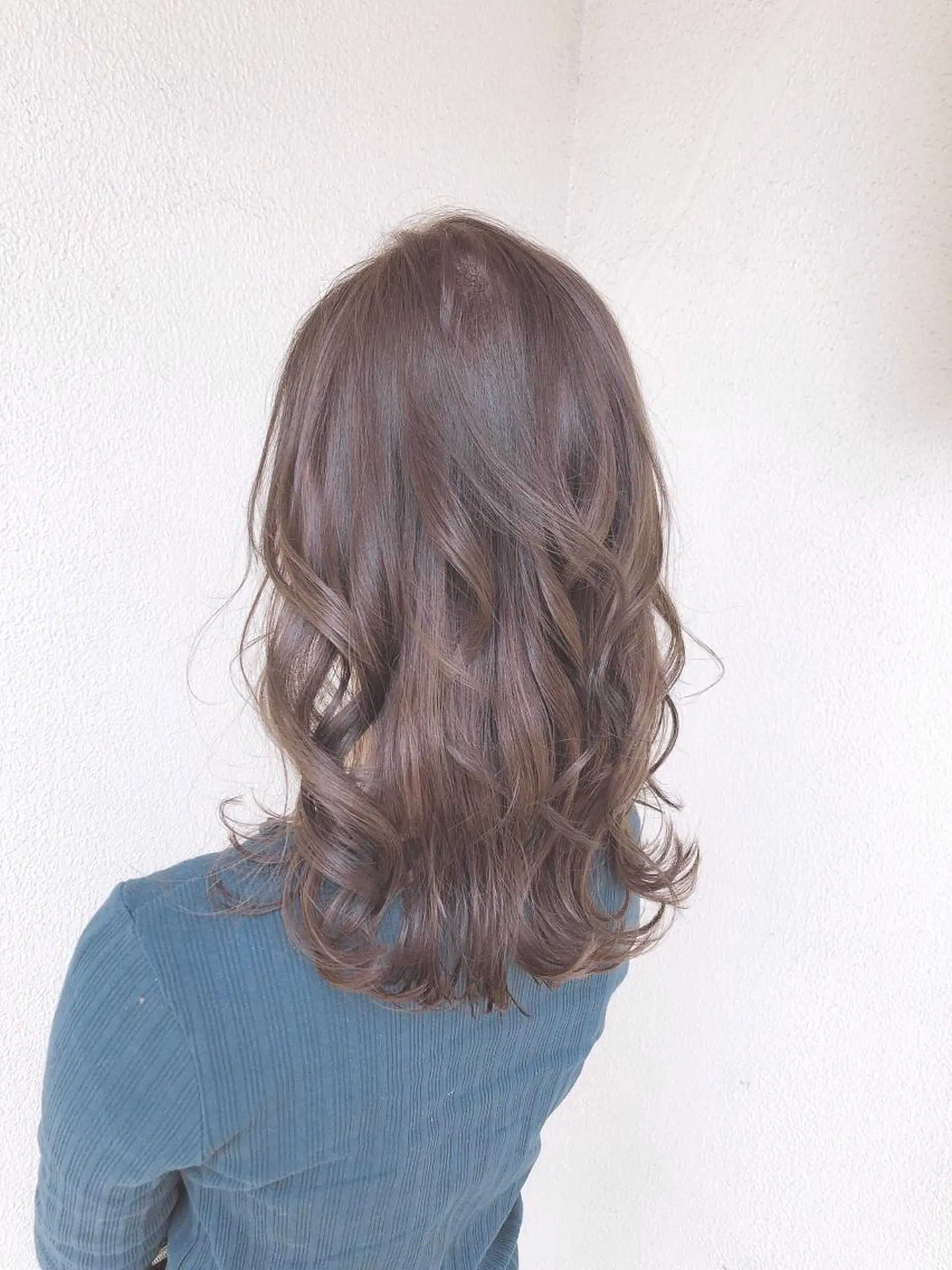 セミロング カラー 大山 亮　　【髪質改善】のヘアスタイル