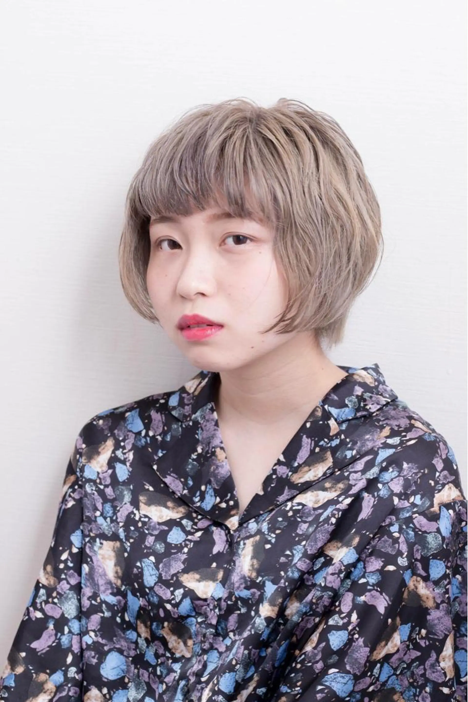 ショート カラー ブリーチ シルバー 【似合わせカット】 松尾一気のヘアスタイル