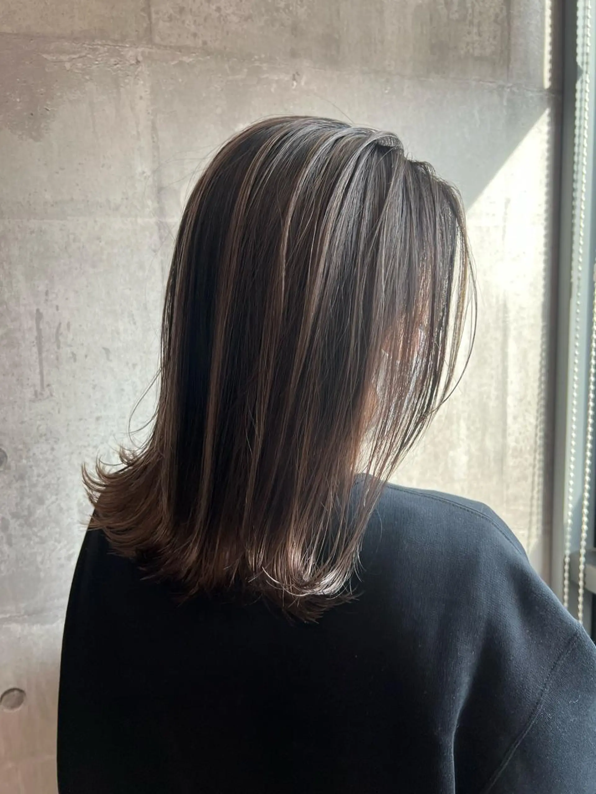 ミディアム ヘアカラー レイヤーカット TAIKIのヘアスタイル