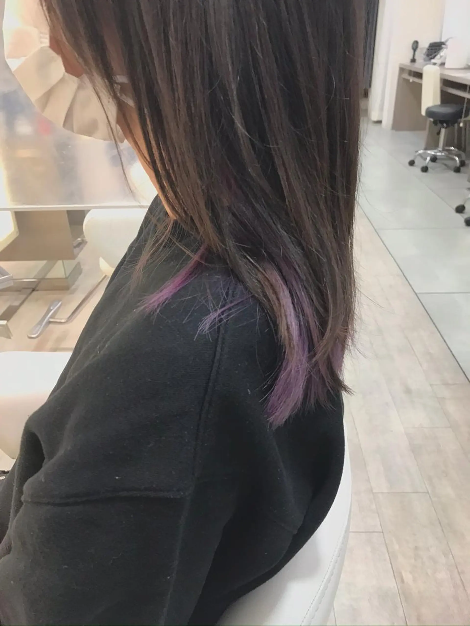 セミロング カット ヘアカラー 松佐 ゆかりのヘアスタイル