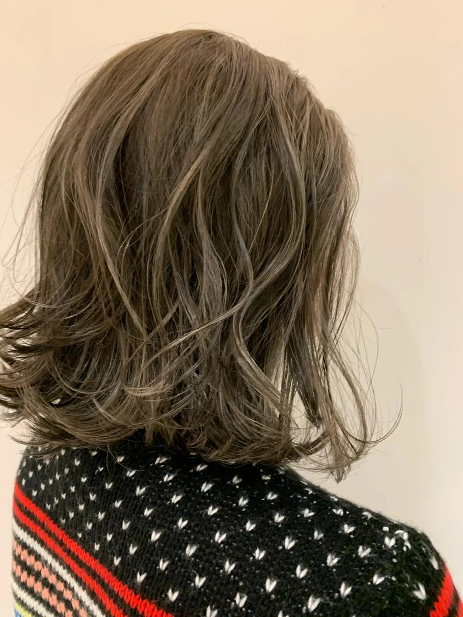 ミディアム 角田 雅行のヘアスタイル