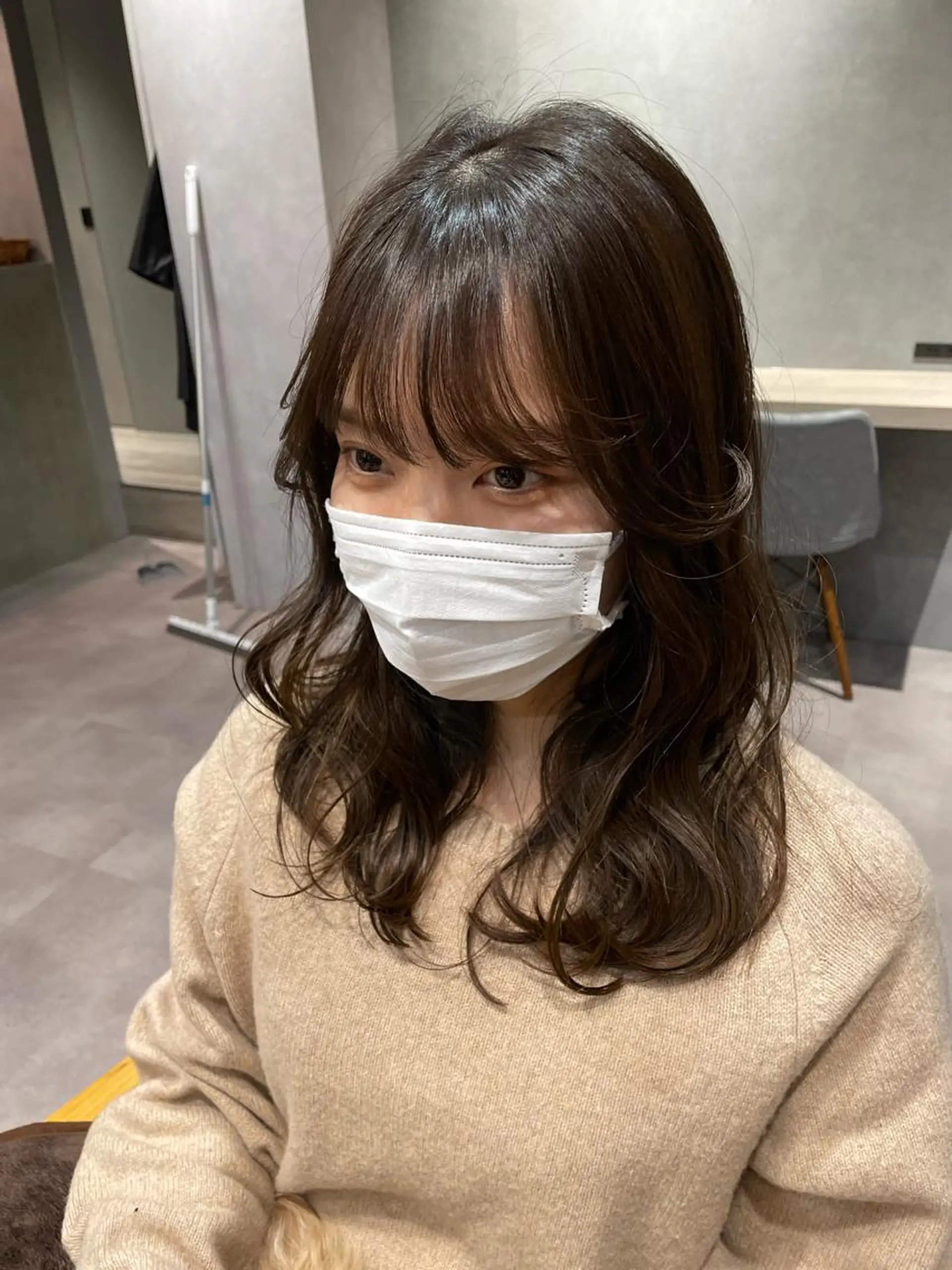 セミロング 韓国風/オシャレ /縮毛矯正/滝口琴未のヘアスタイル
