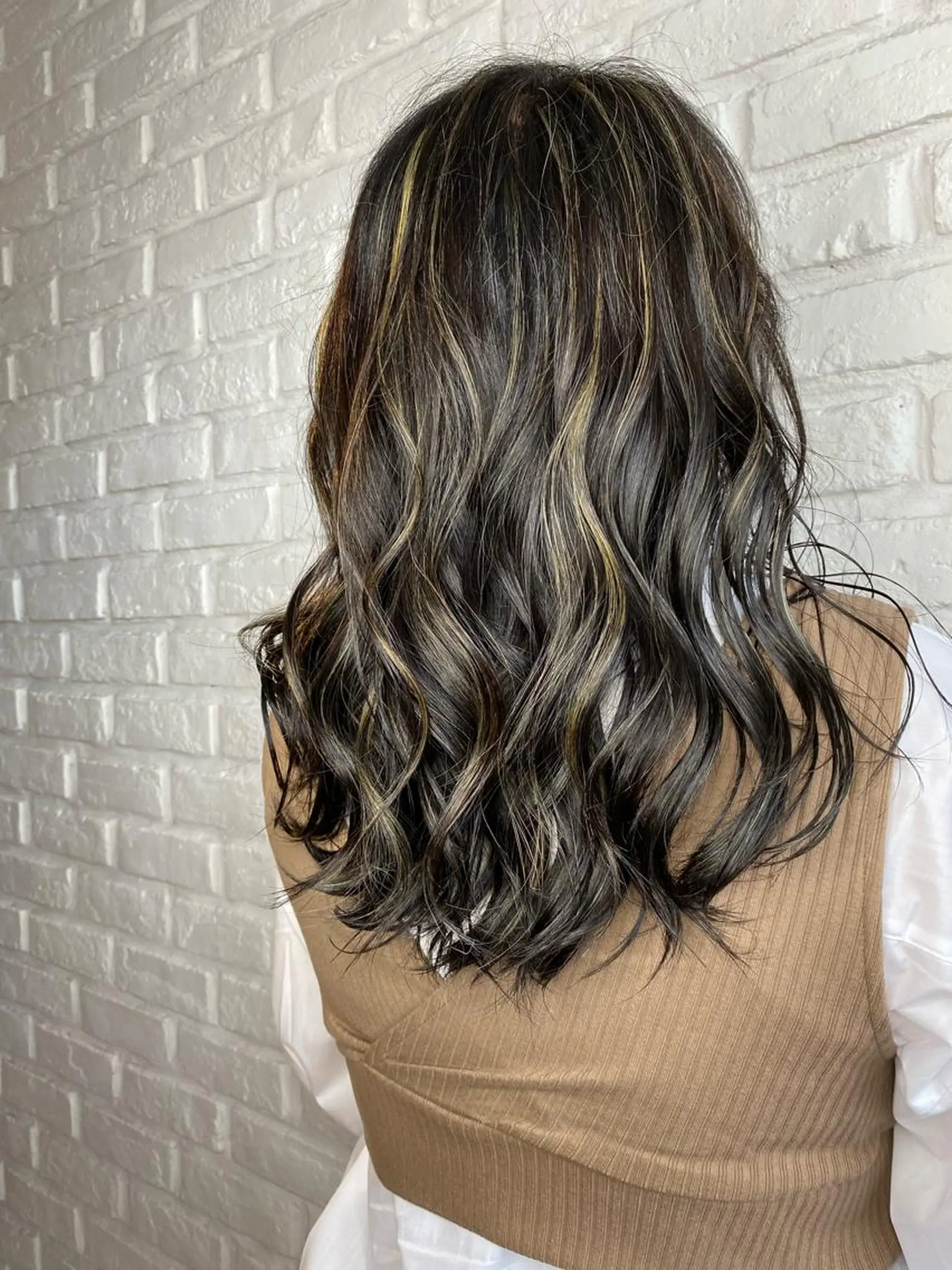 カラー ママ美容師🧸谷山 潮音/ReFa取扱店のヘアスタイル