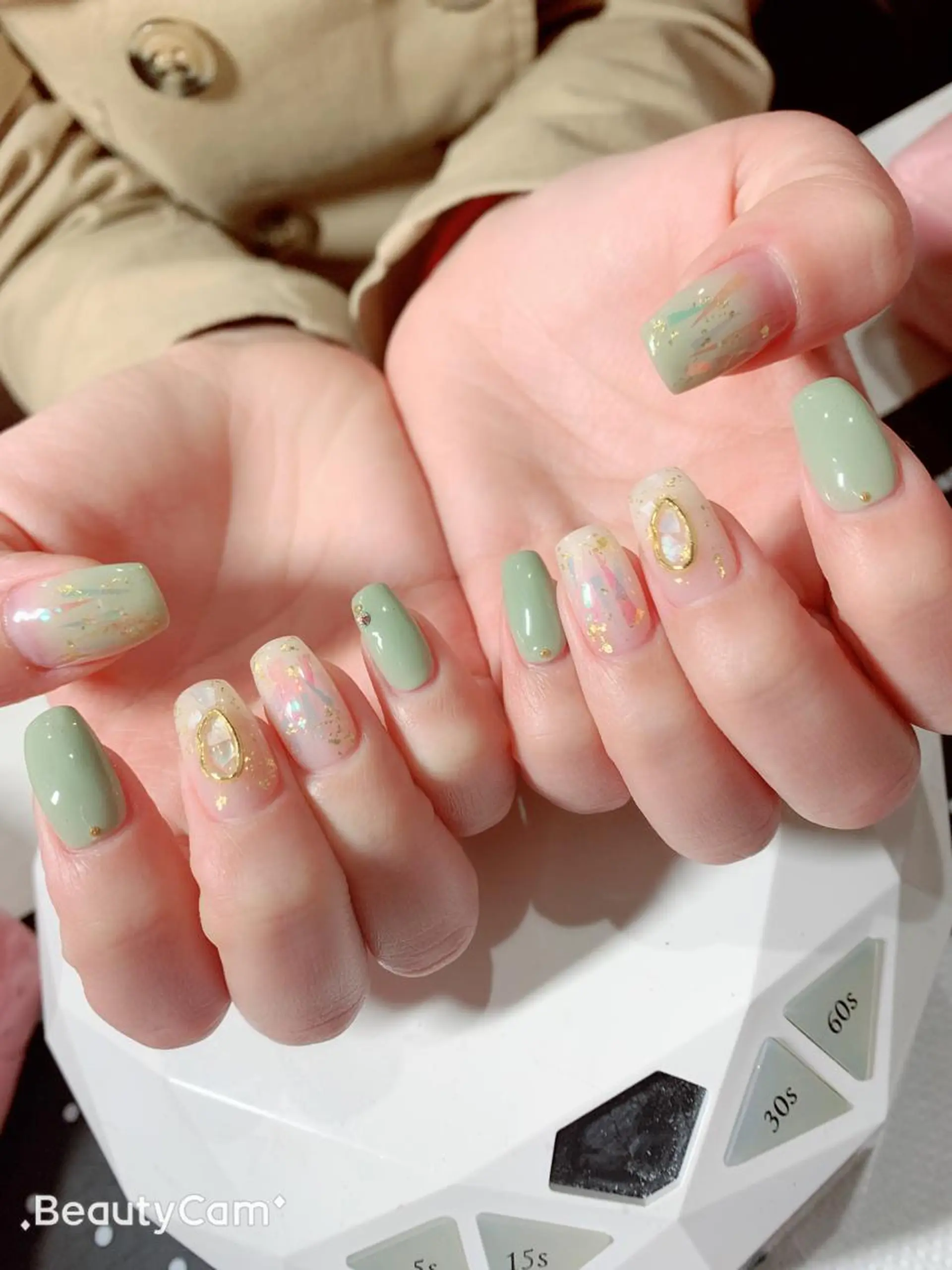 ネイル Cutil Nailsalon所属・Cutil. Nail🌈のネイルデザイン