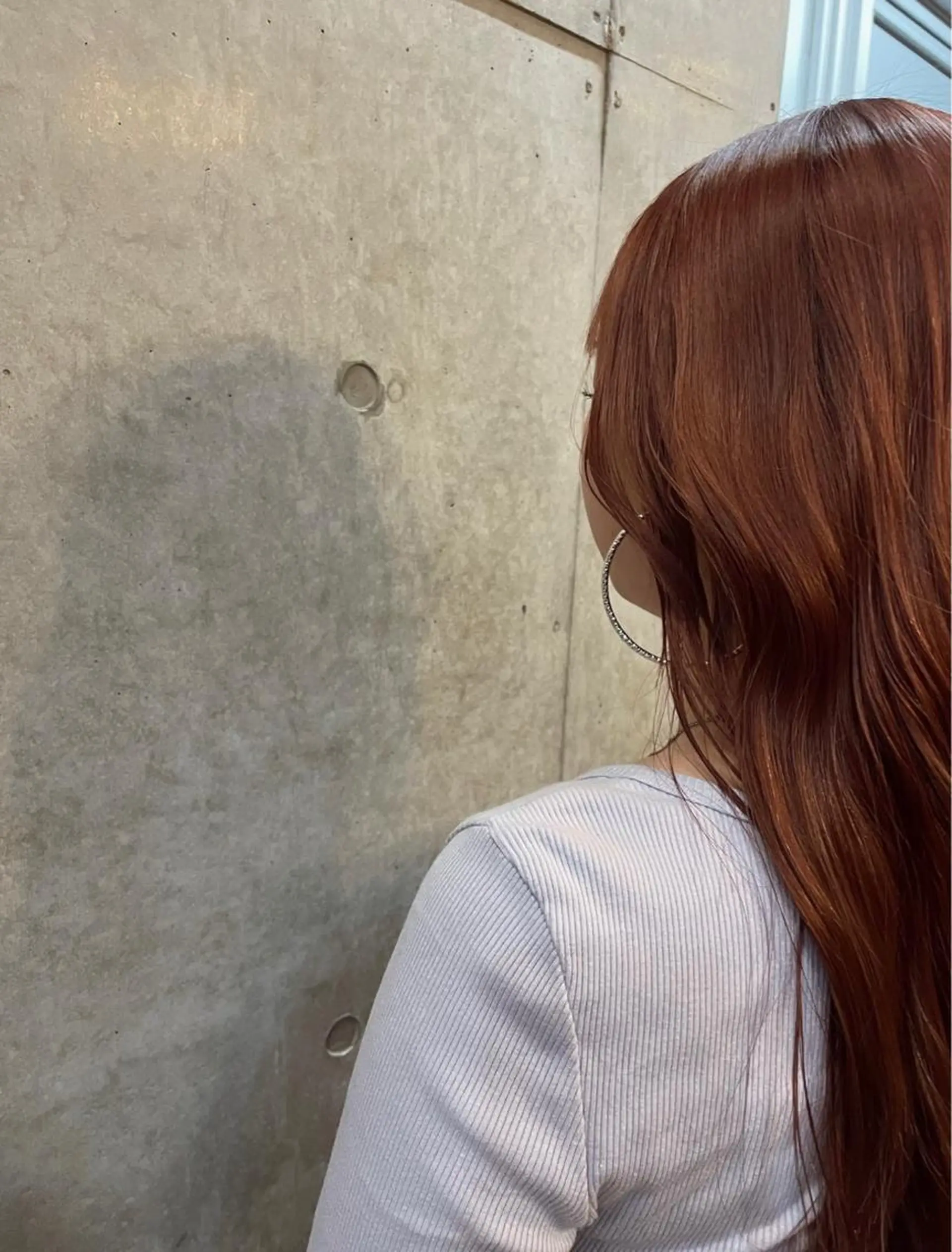 ロング 佐藤 百葉のヘアスタイル