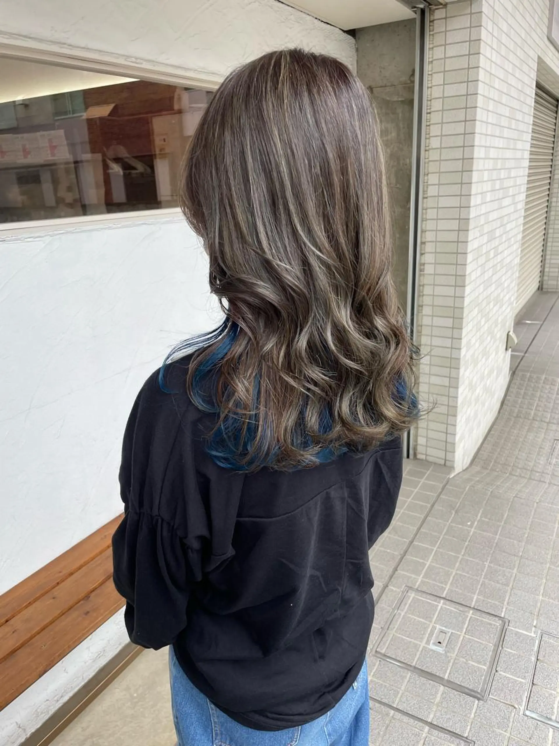 ロング ハイライト 正分 真美のヘアスタイル