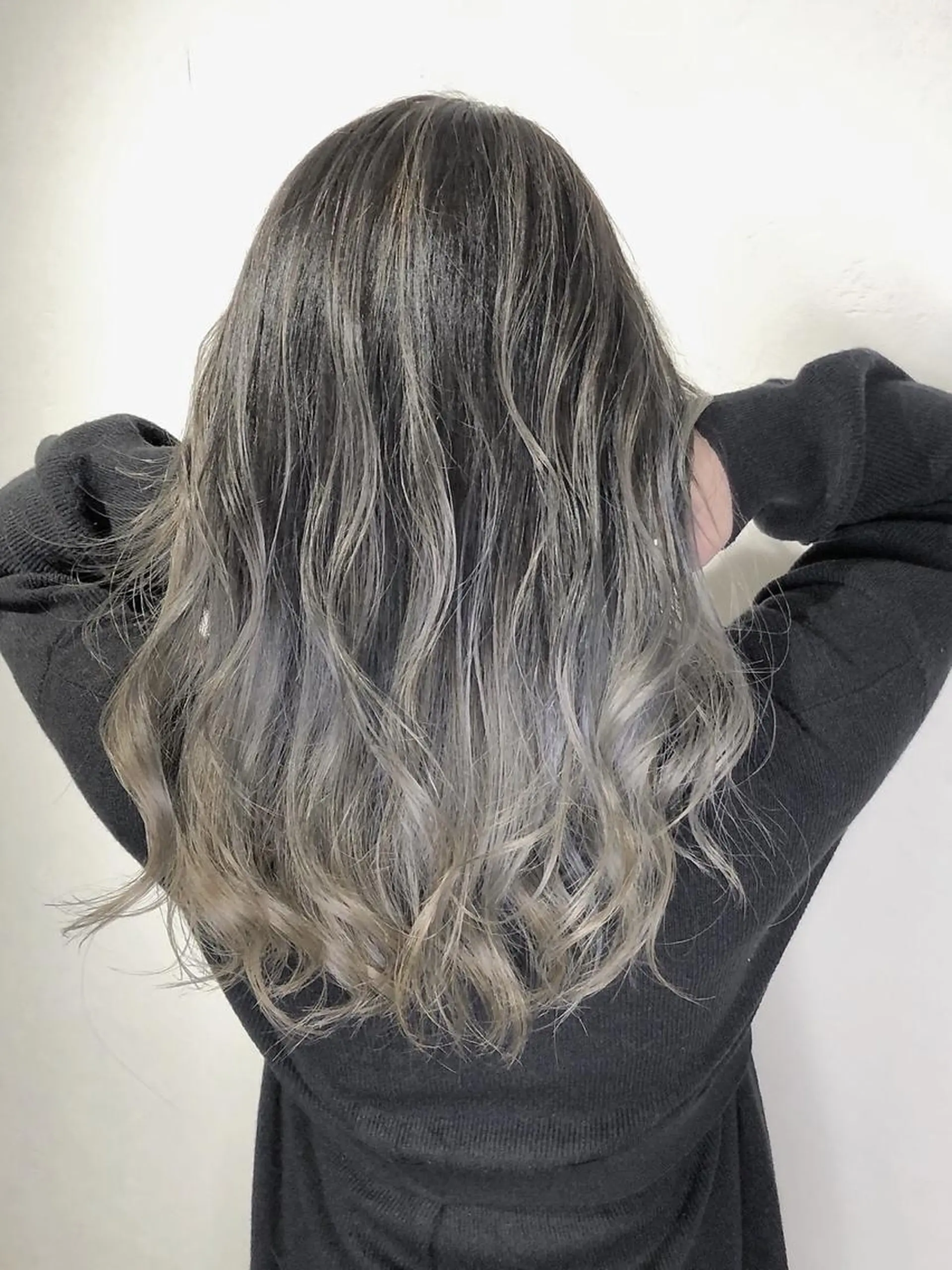 ロング カラー カット ヘアカラー トリートメント _WHITE上本町 上本町店のヘアスタイル