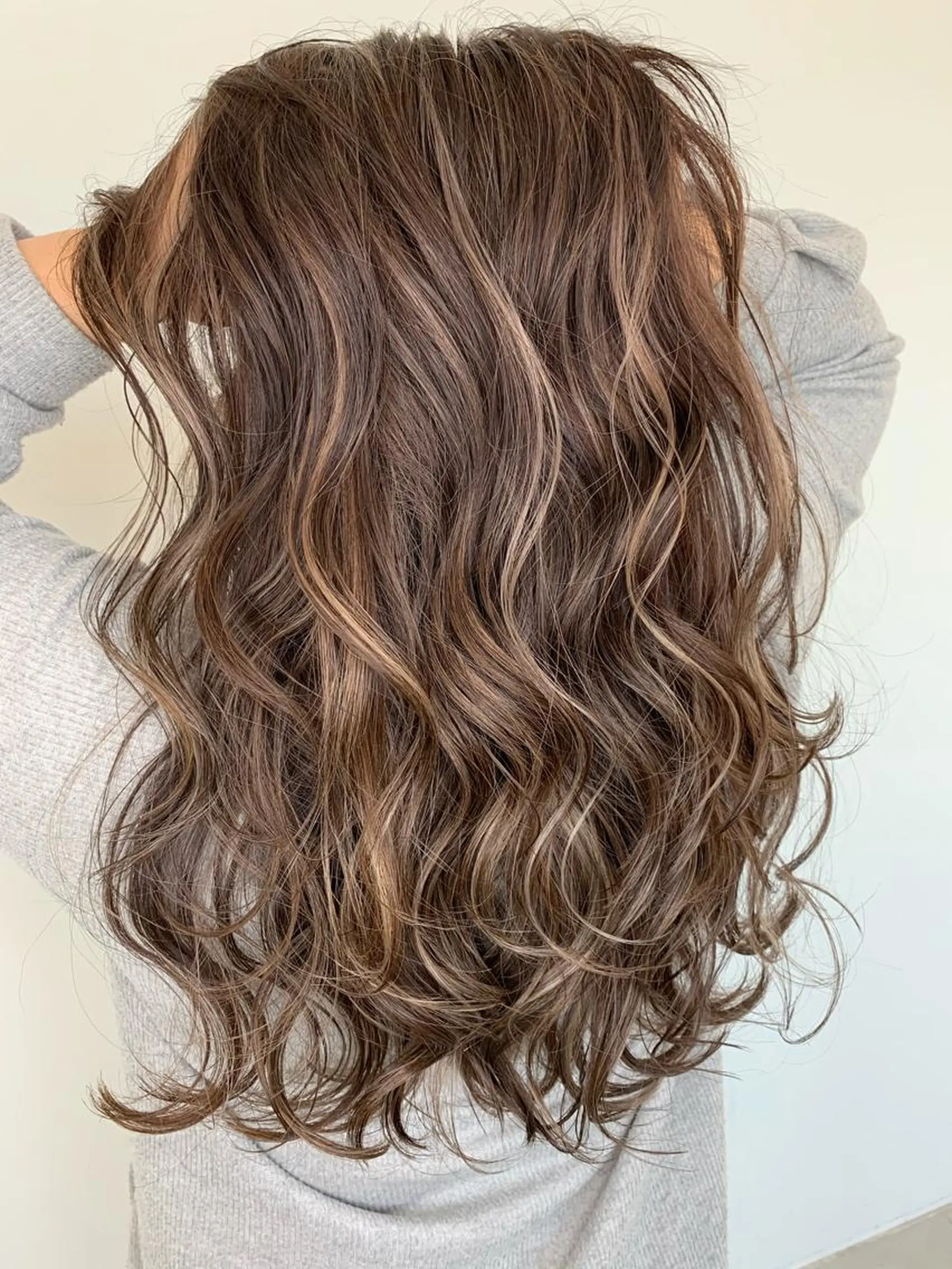 カラー ハイライトカラー 中川 来紀のヘアスタイル