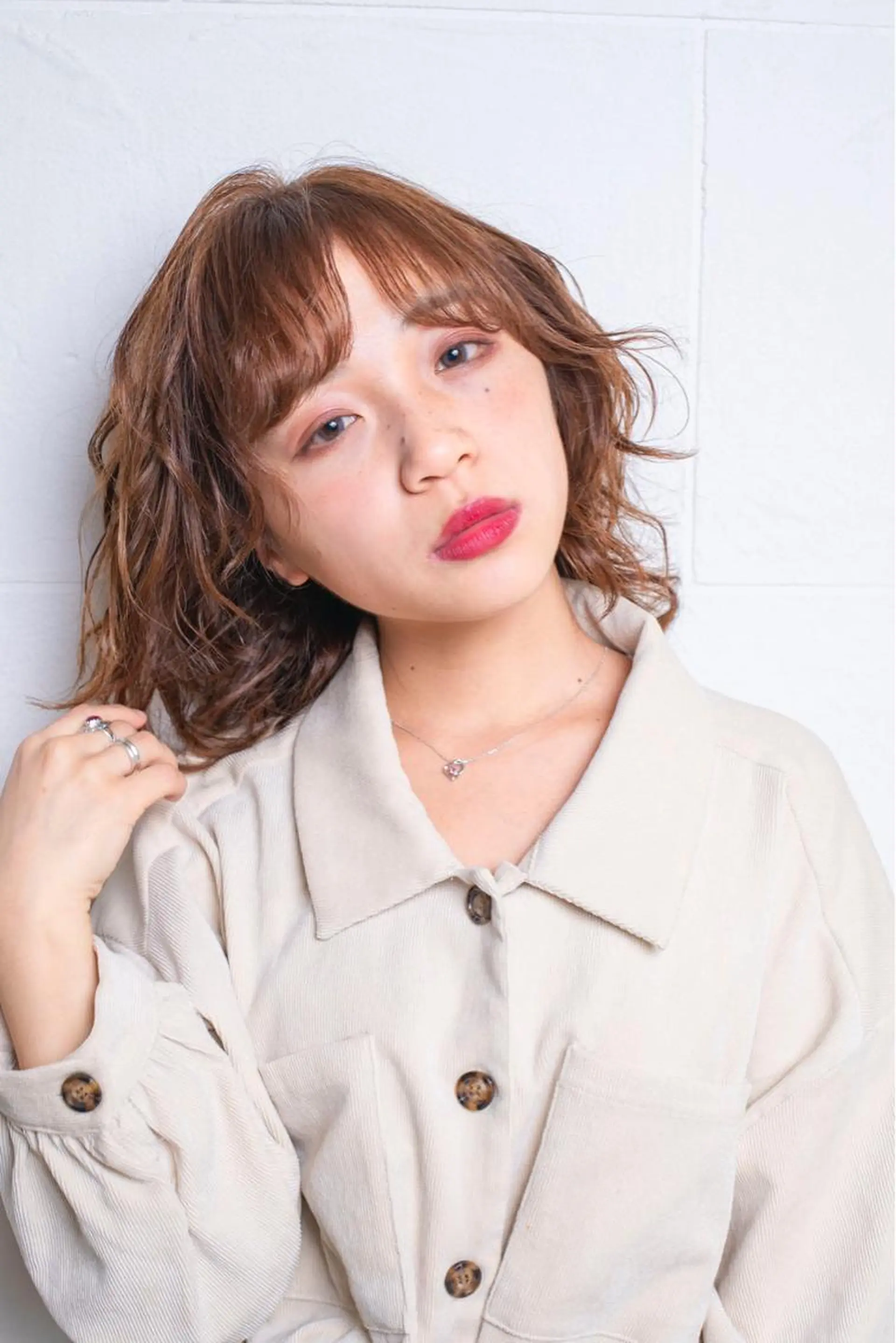 ミディアム 村山 豪歩のヘアスタイル