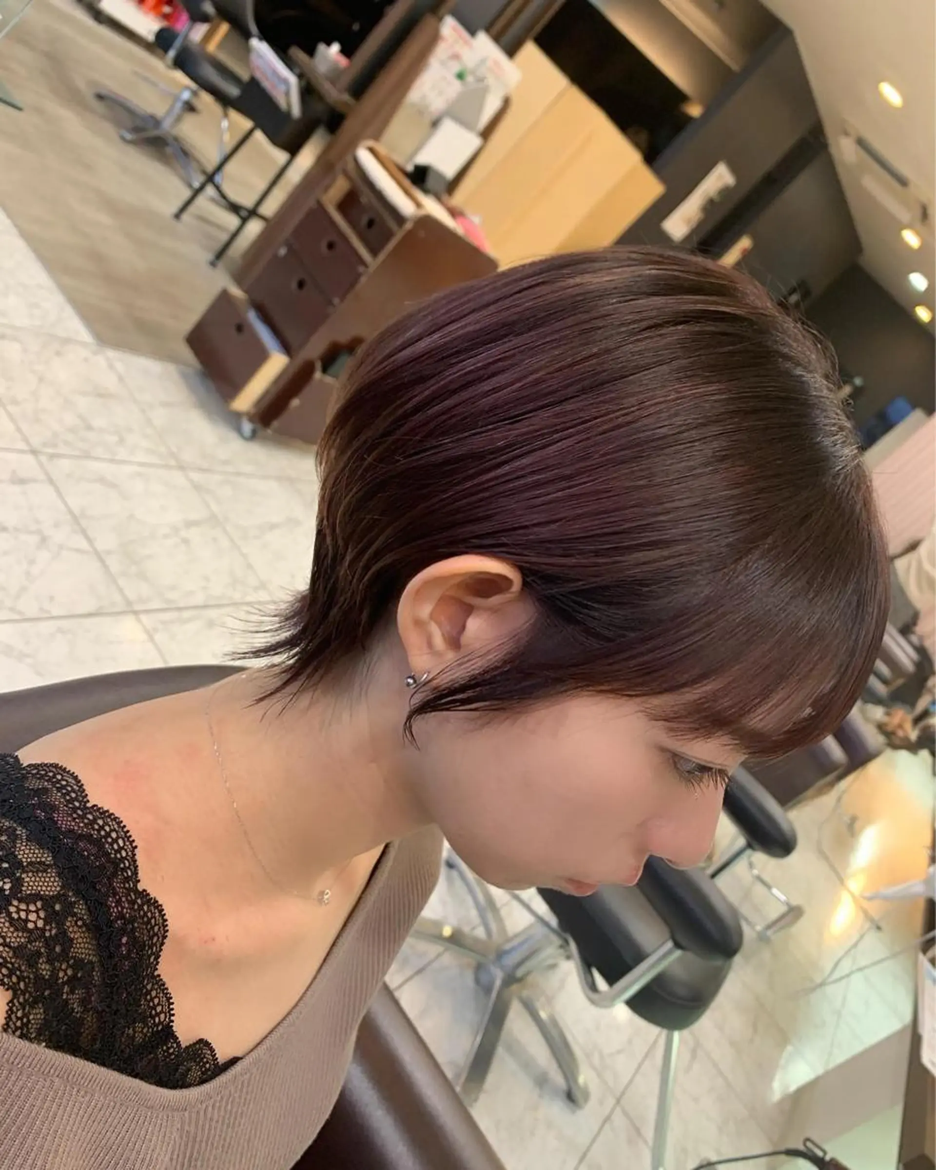 ショート カラー カット ヘアカラー トリートメント 安部 志弥のヘアスタイル