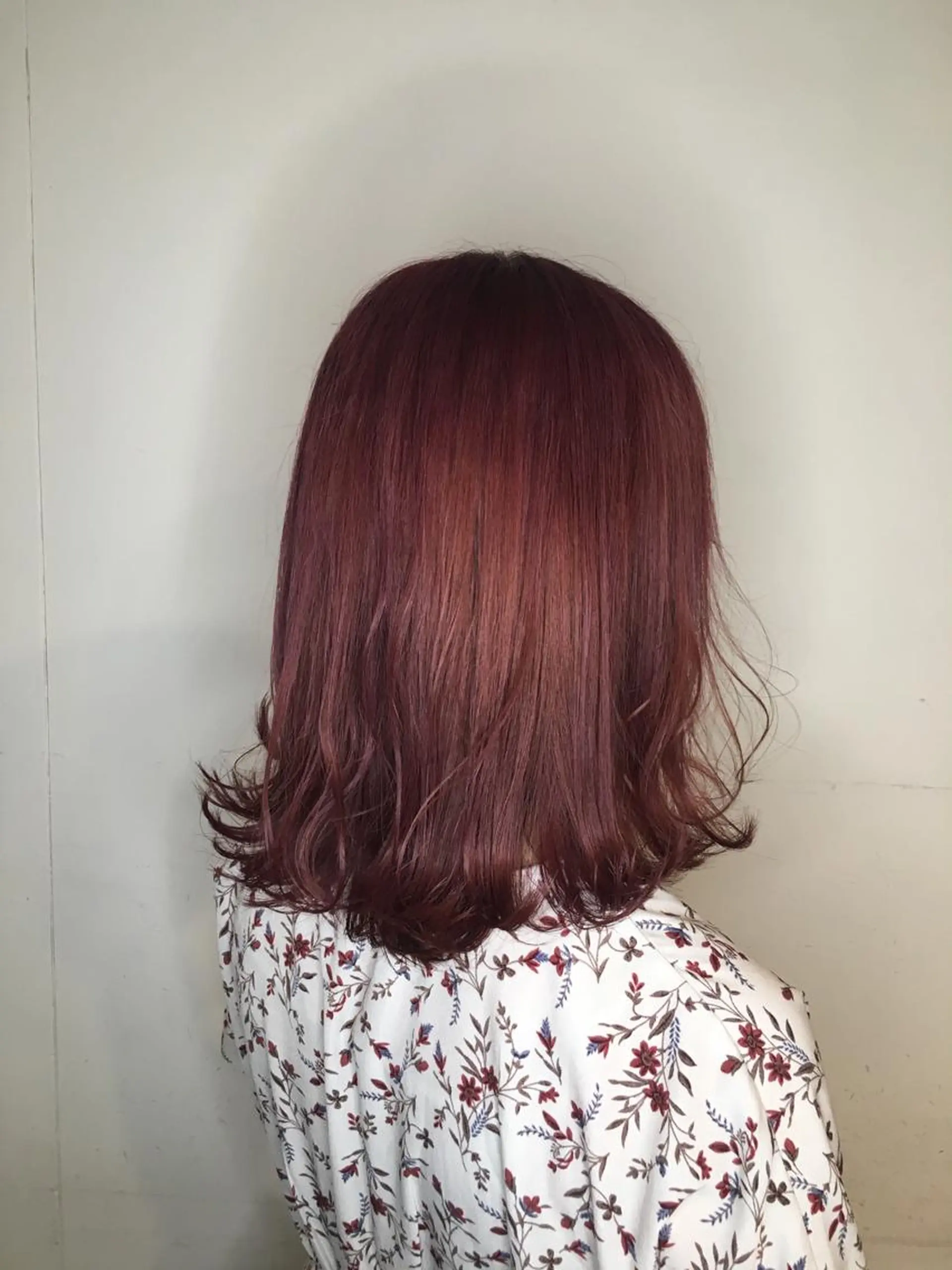 セミロング カラー ヘアアレンジ 🌿‬ ܸAir 透明感🌱西村知佳のヘアスタイル