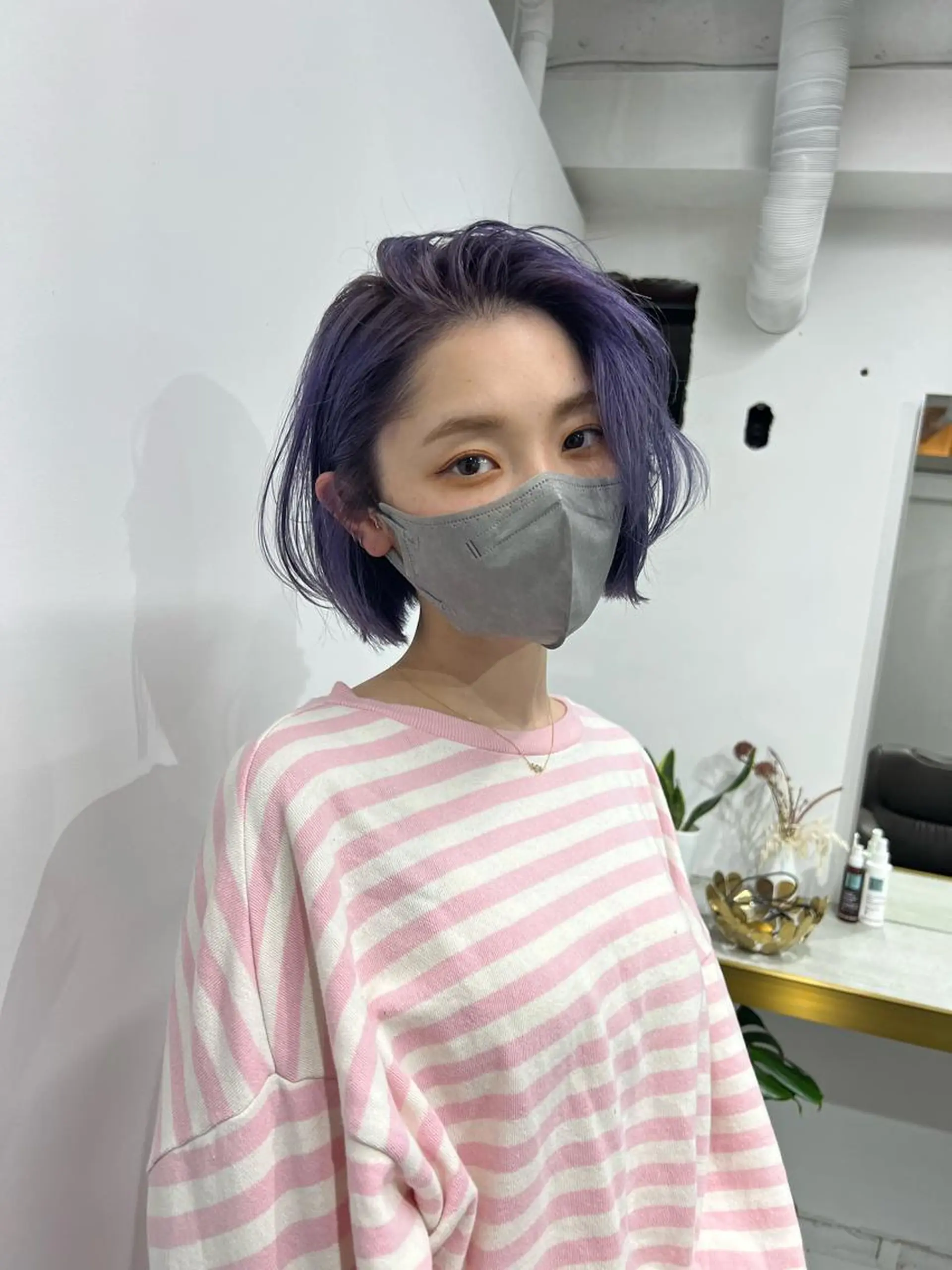 ミディアム カラー ハイトーンカラー ボブ ✨まとまるボブ/ 切りっぱなし/ユキナのヘアスタイル