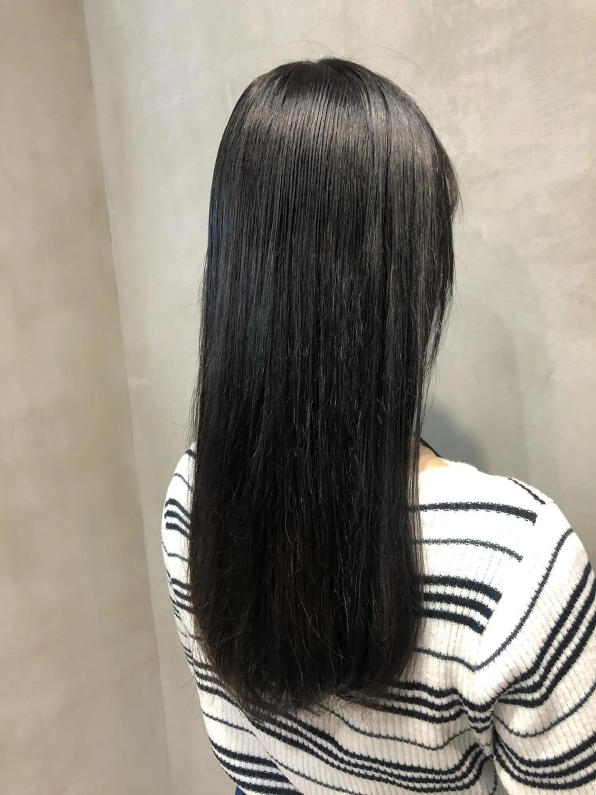 ロング カット ヘアカラー トリートメント お気に入り数2.3万 🏆SHO🏆のヘアスタイル