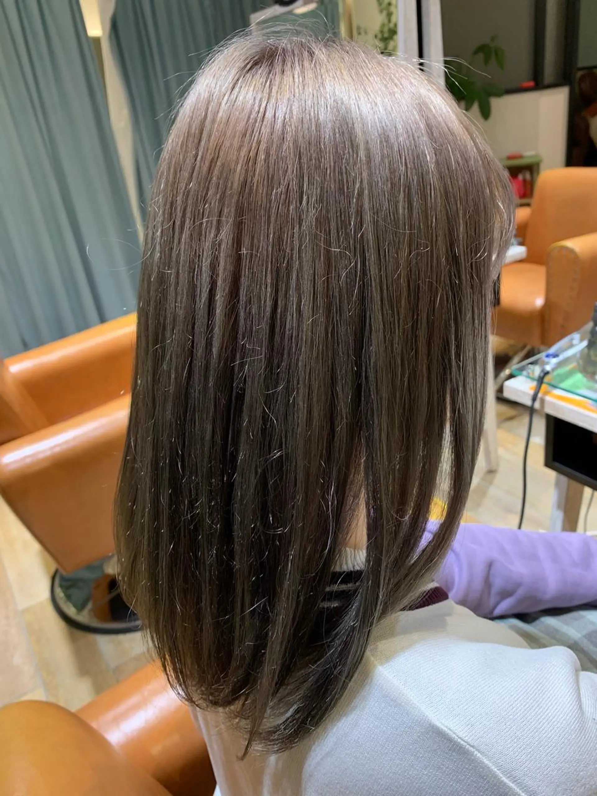 ミディアム 【店長】 草間大輔のヘアスタイル