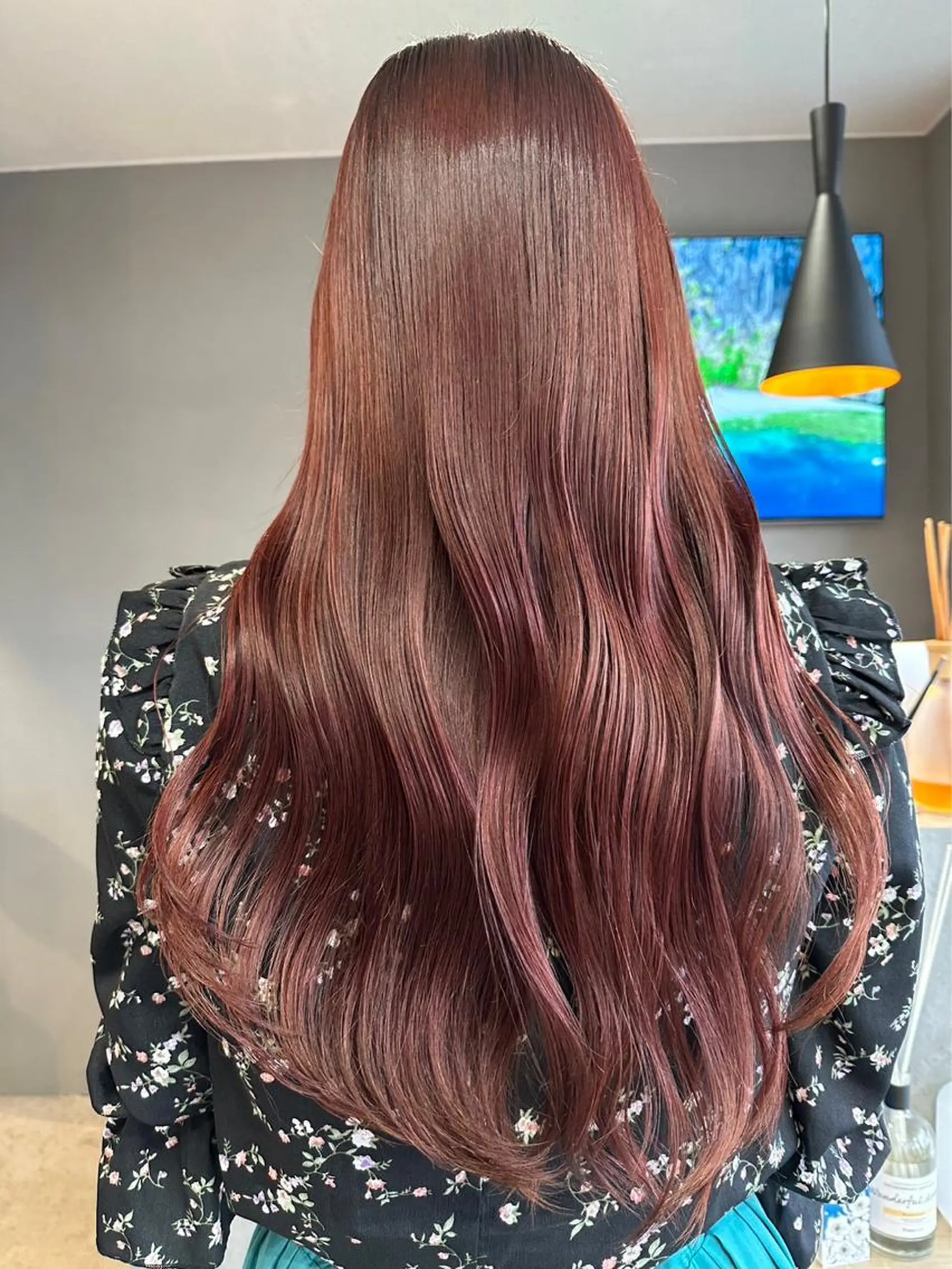 ロング 《nico》 髙橋秋花🖤🧡のヘアスタイル