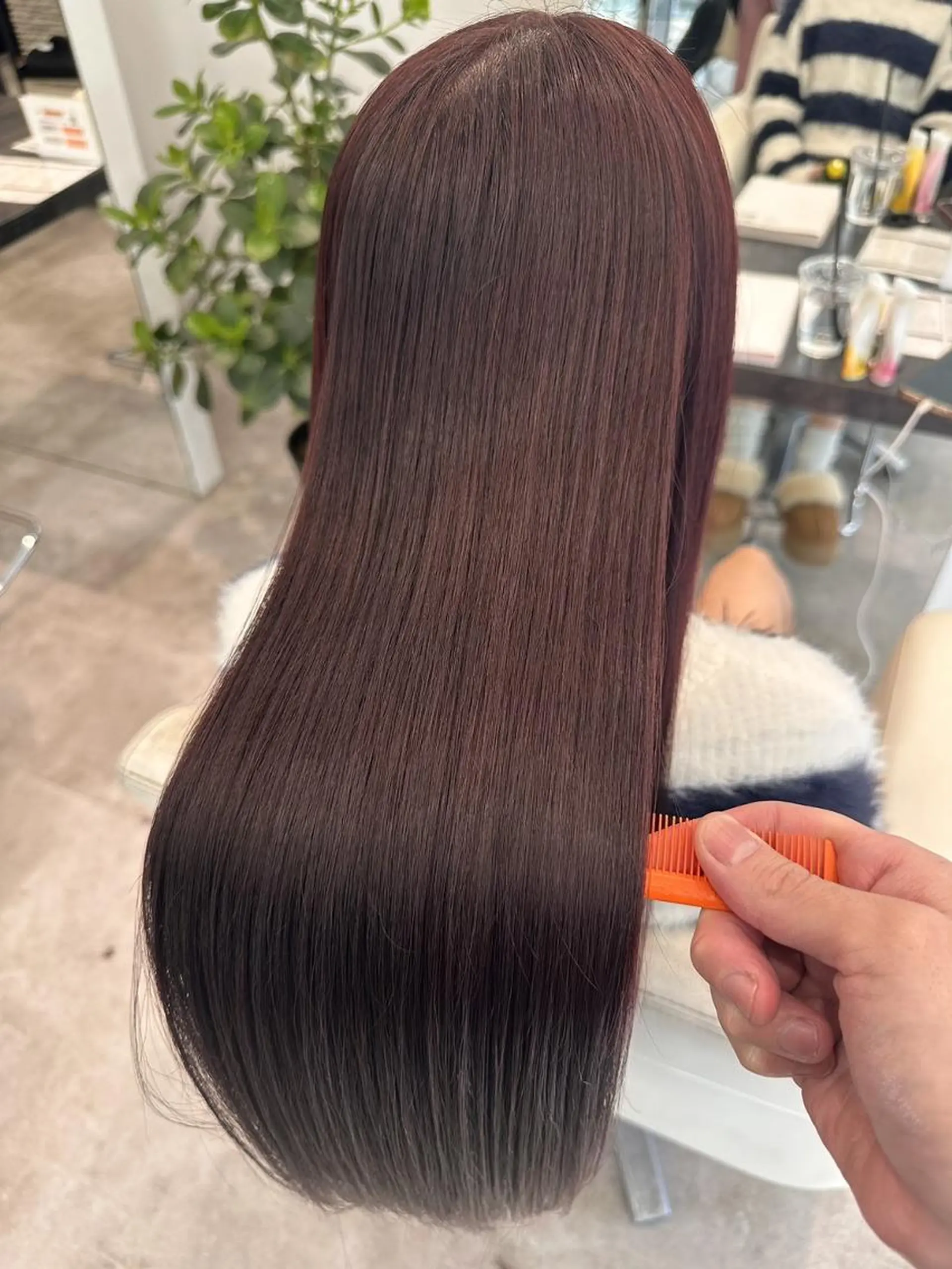 ロング カラー 縮毛矯正🤎髪質改善 カラー🤎めぐみのヘアスタイル