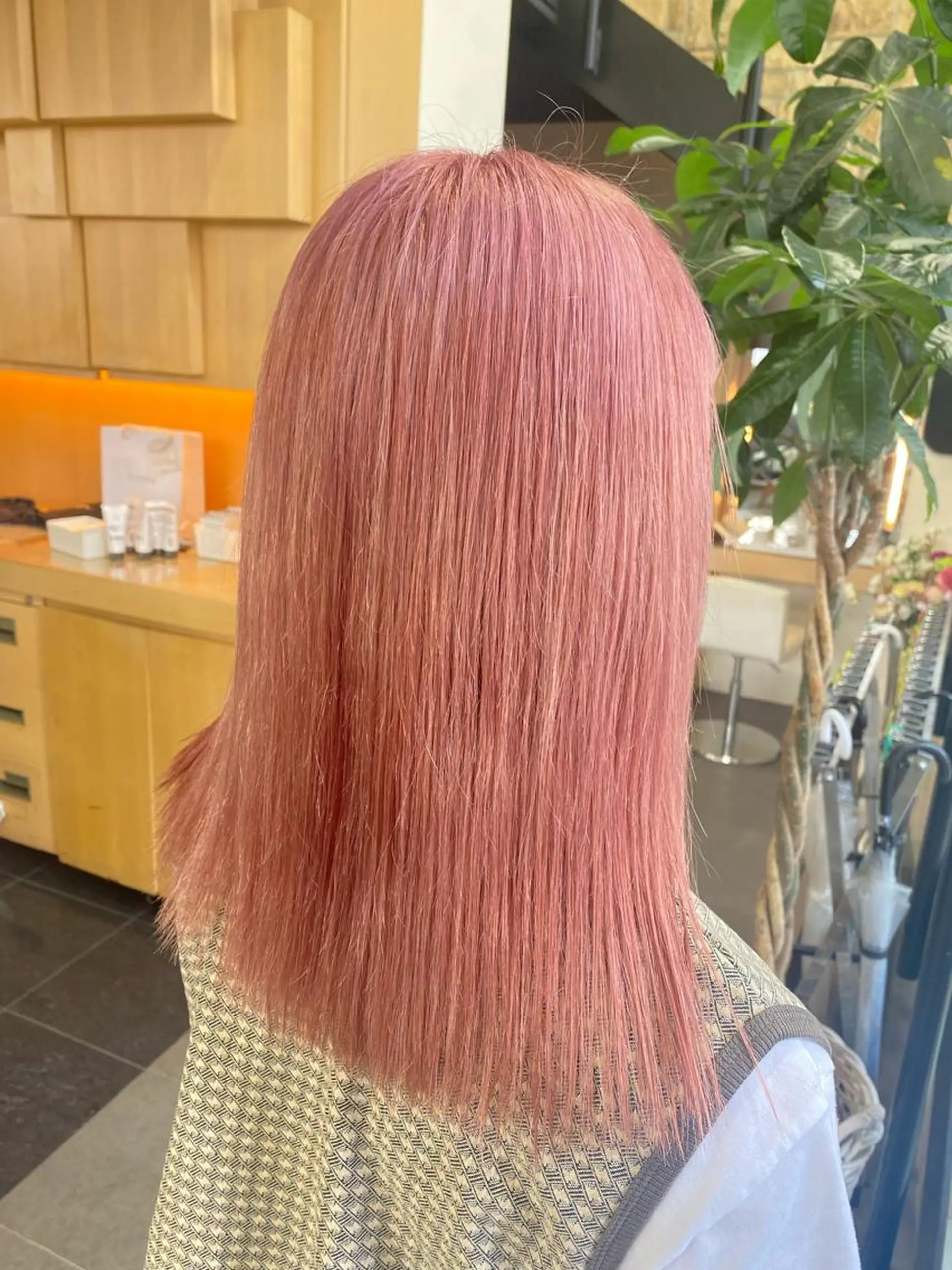 セミロング カラー ヘアアレンジ TSUNA 🌙 Lim 五反田のマツエク・マツパデザイン