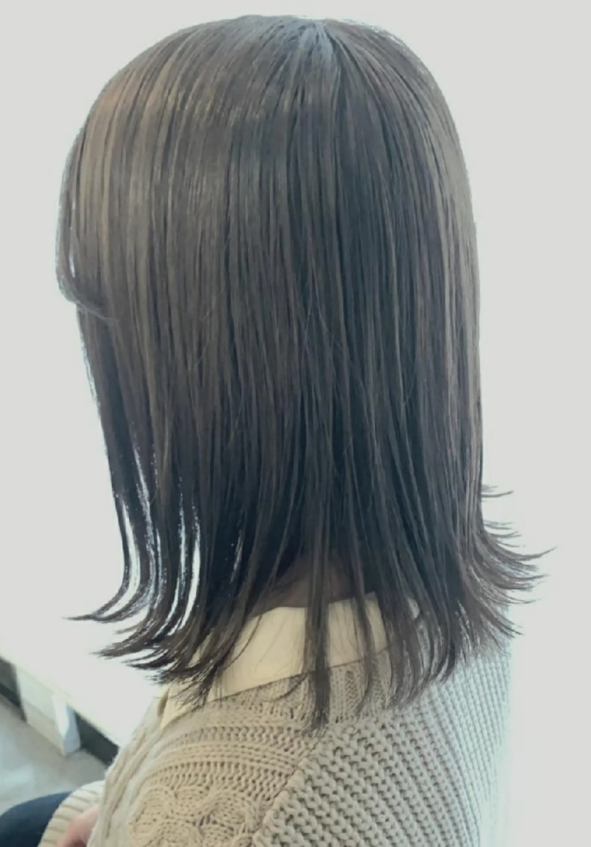 ミディアム カラー 【大宮】デザイナー Anne 諳 アンのヘアスタイル