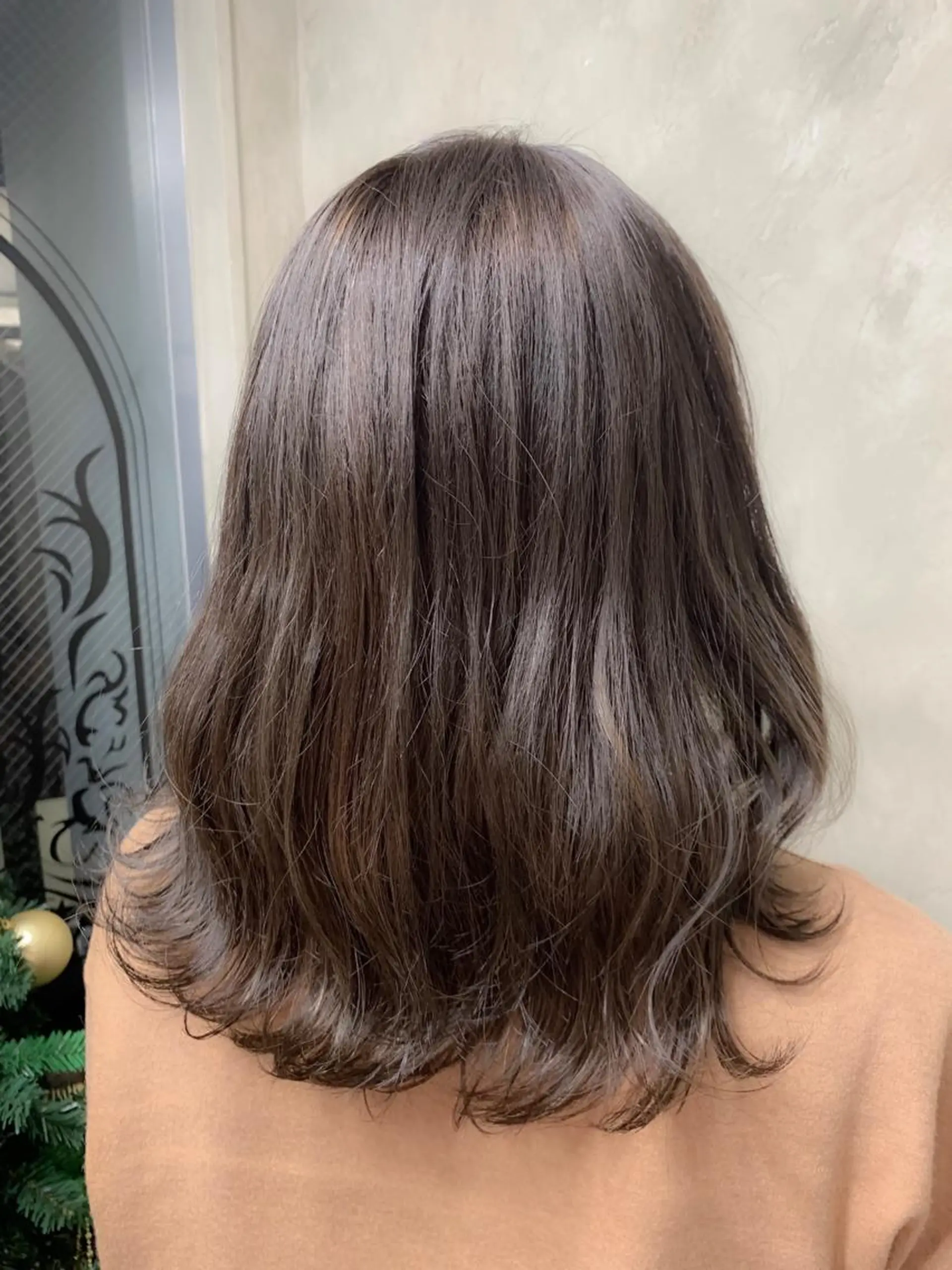 ミディアム カラー ハイライトカラー ハイライト 🌈髪質改善💕 縮毛矯正✨青木まで✨のヘアスタイル